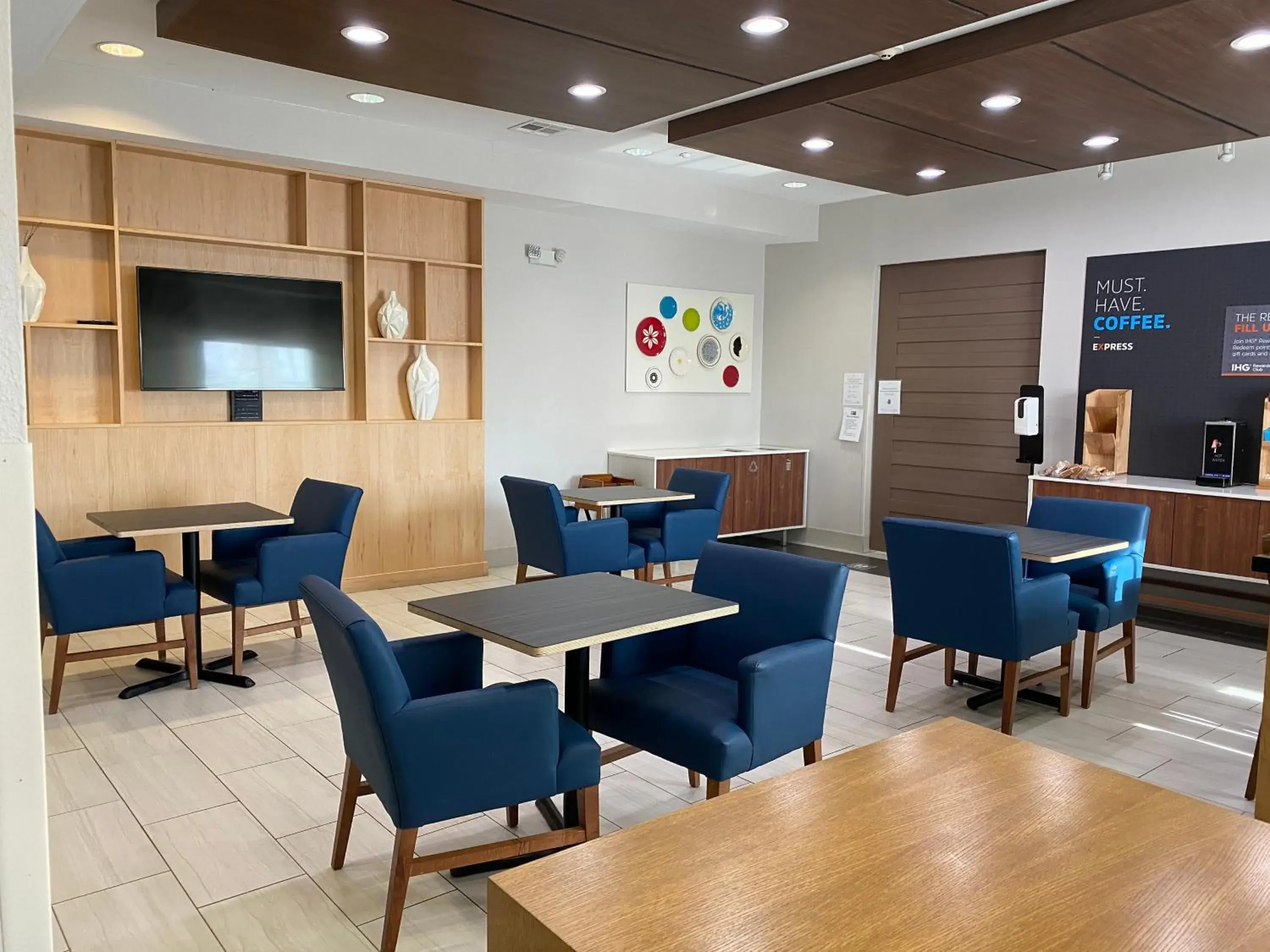 Property building in Holiday Inn Express - Eunice by IHG Property building in Holiday Inn Express - Eunice by IHG