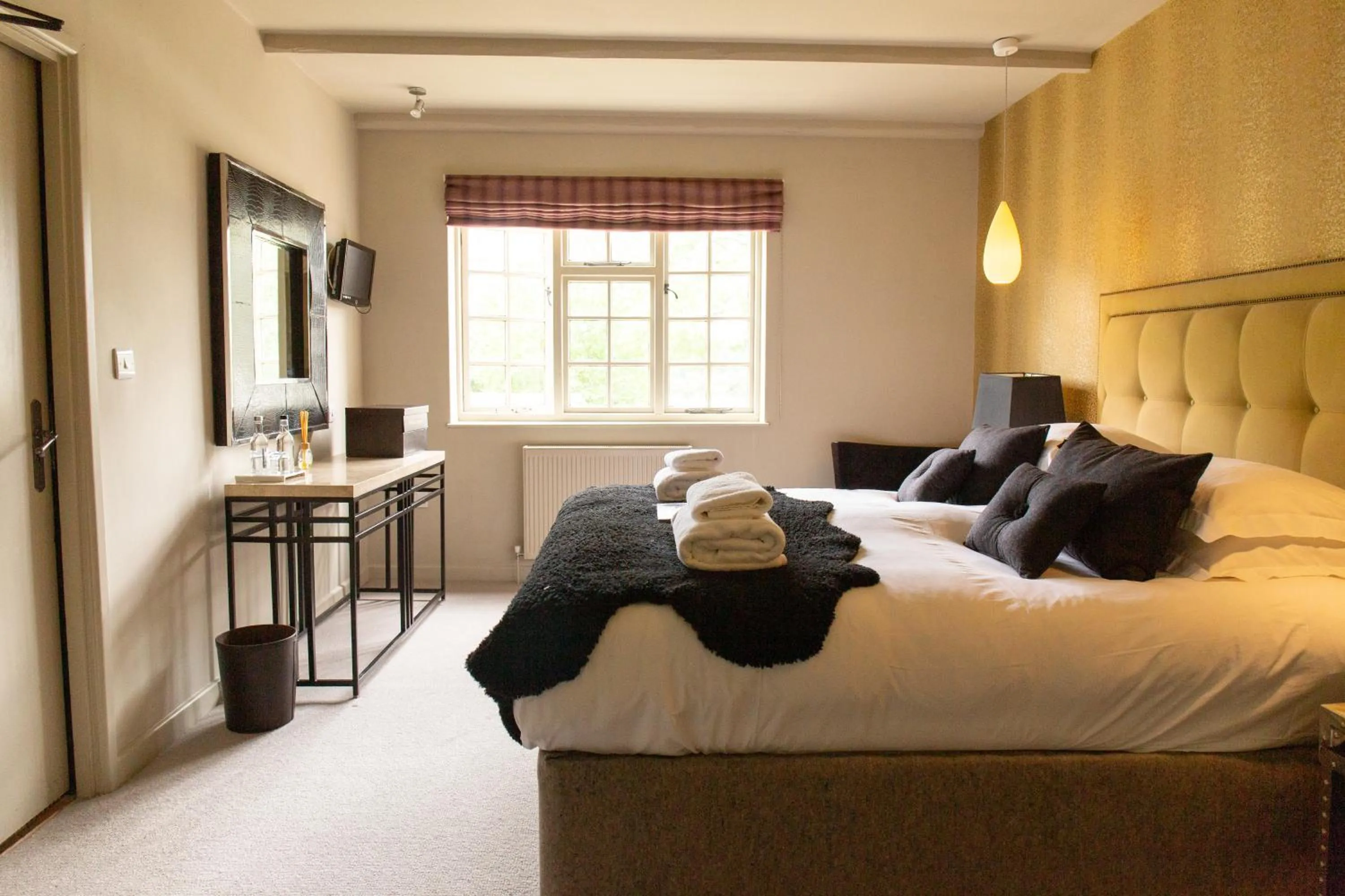 Bed in The Greenman Fownhope Hereford