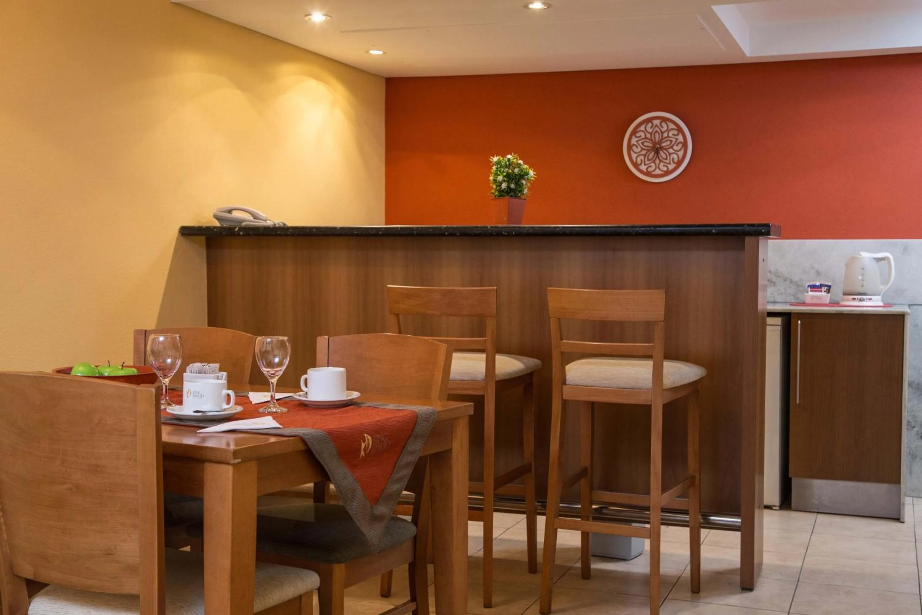 Dining area in King David Flat Hotel - Argentina