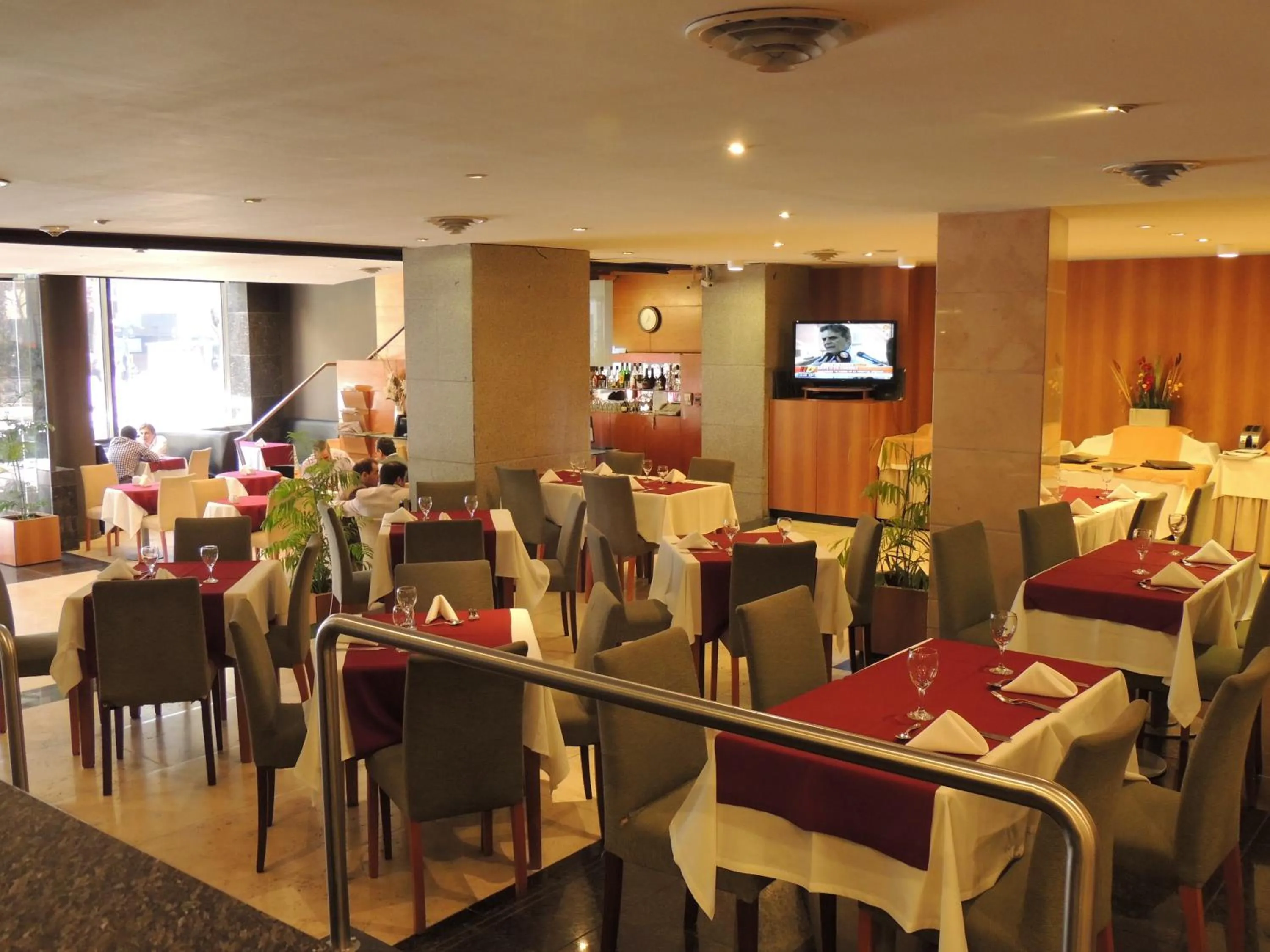 Restaurant/places to eat in King David Flat Hotel - Argentina