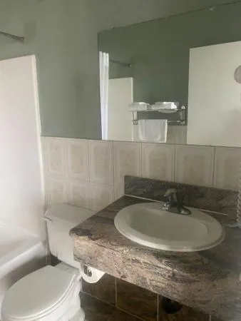 Bathroom in Big A Motel