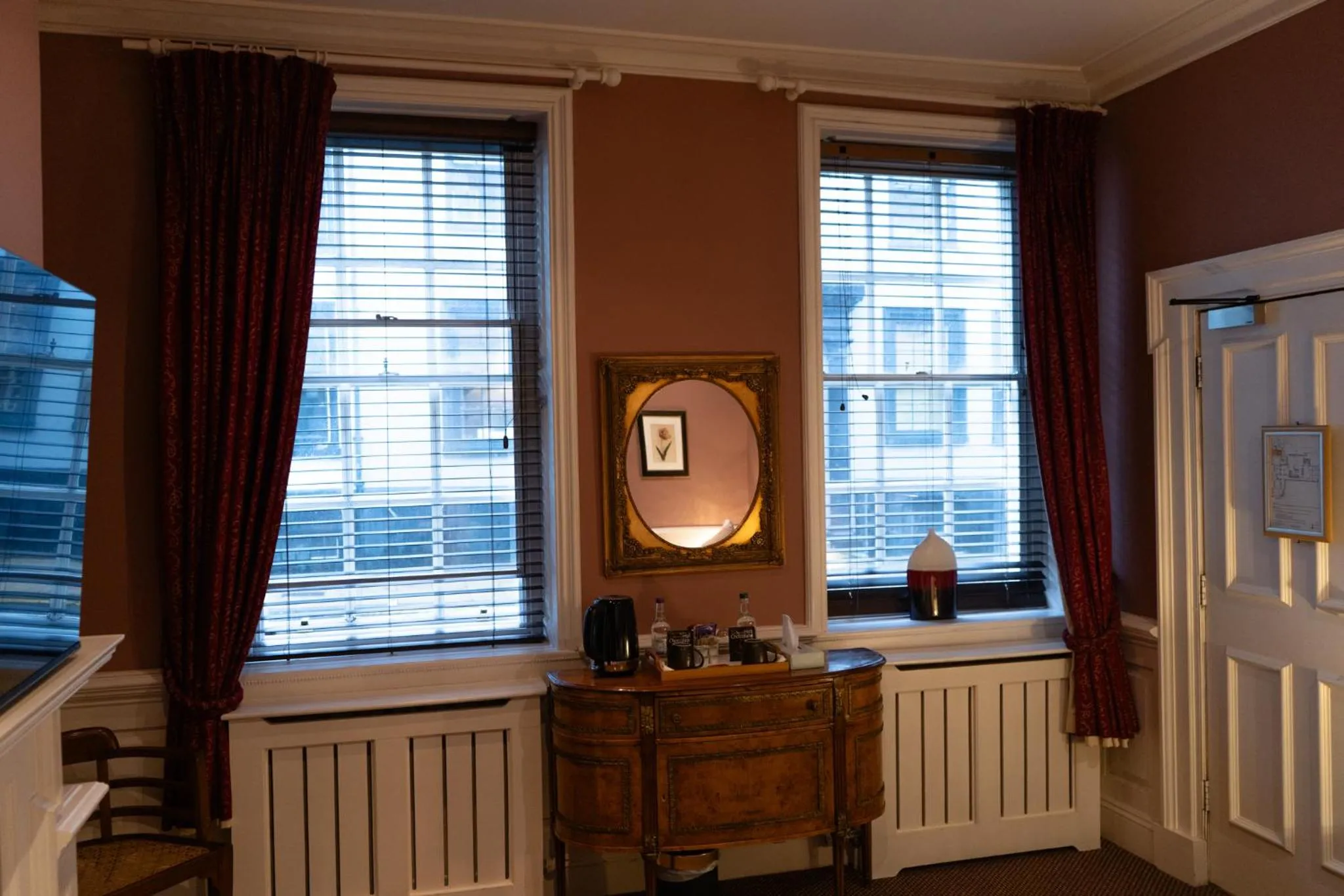 Coffee/tea facilities in St Giles House