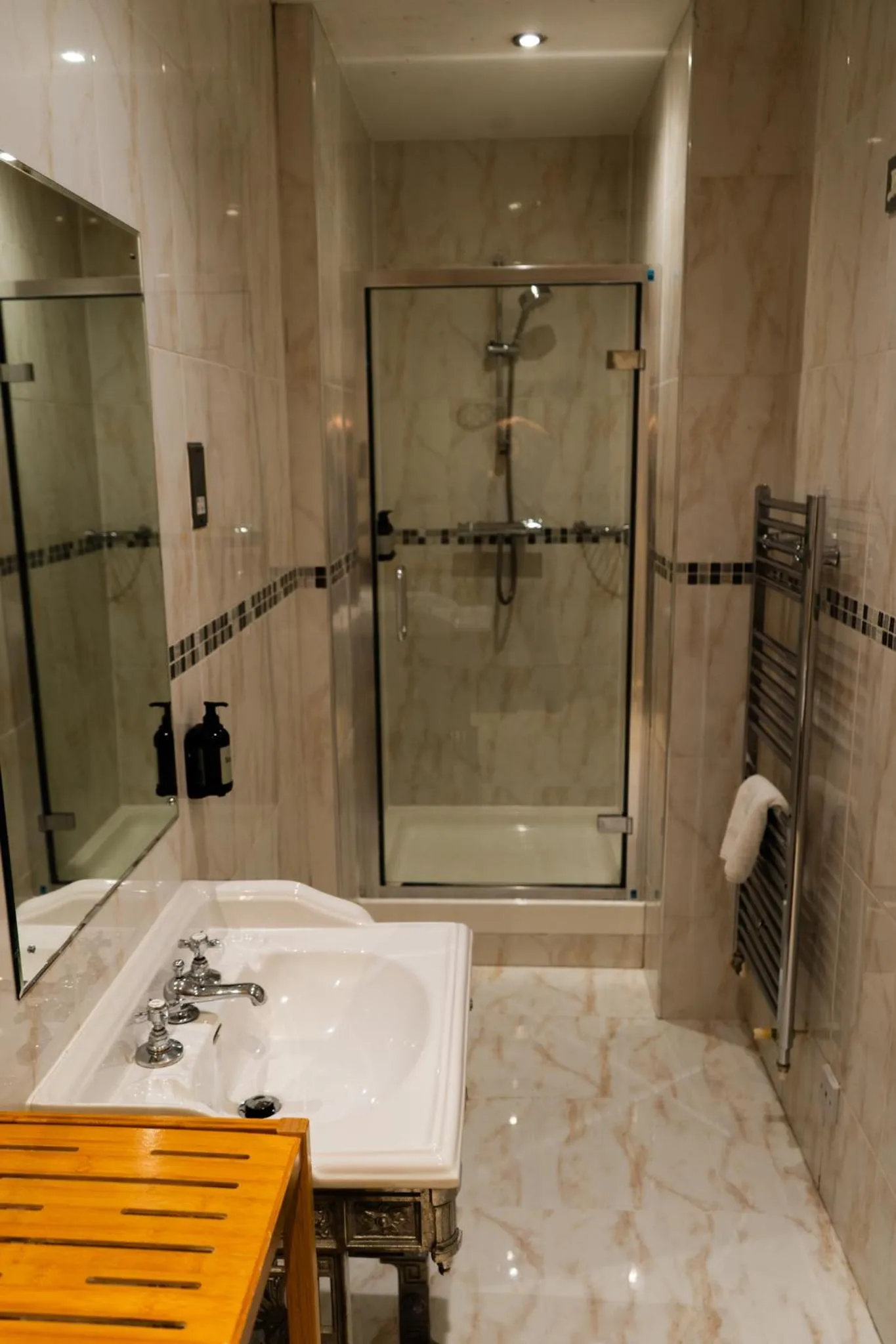 Toilet in St Giles House