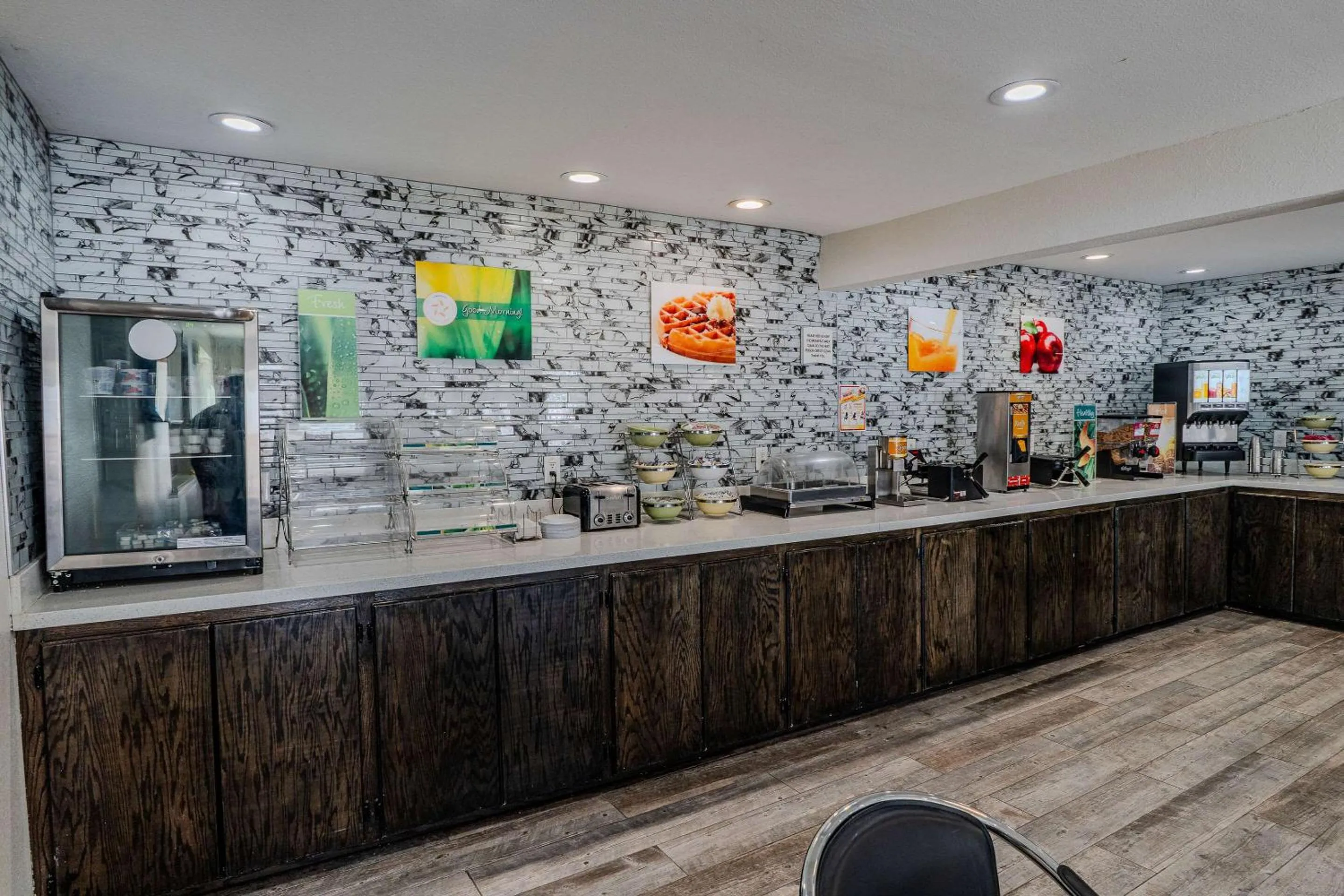 Breakfast in Quality Inn Rockport on Aransas Bay