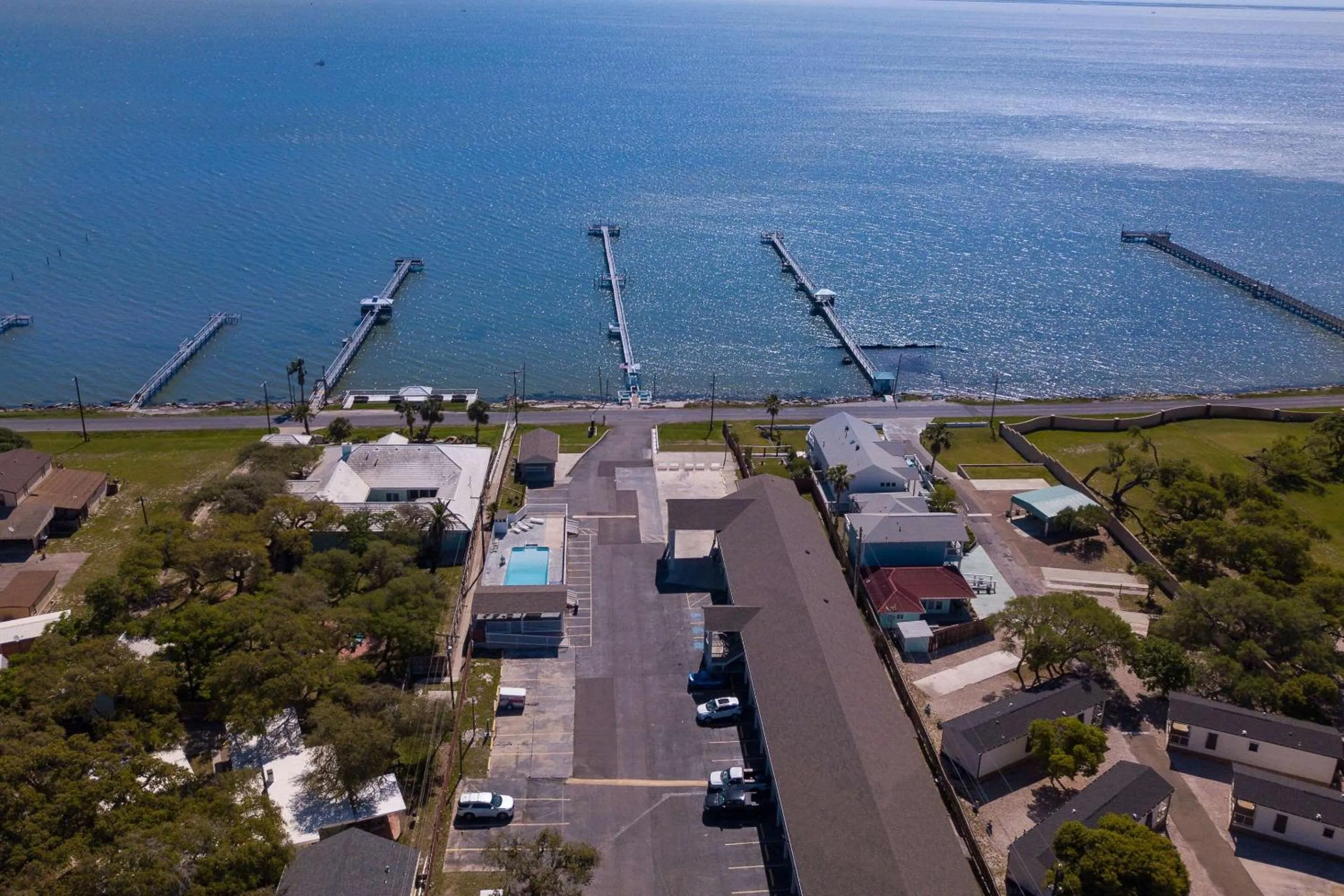 Property building in Quality Inn Rockport on Aransas Bay