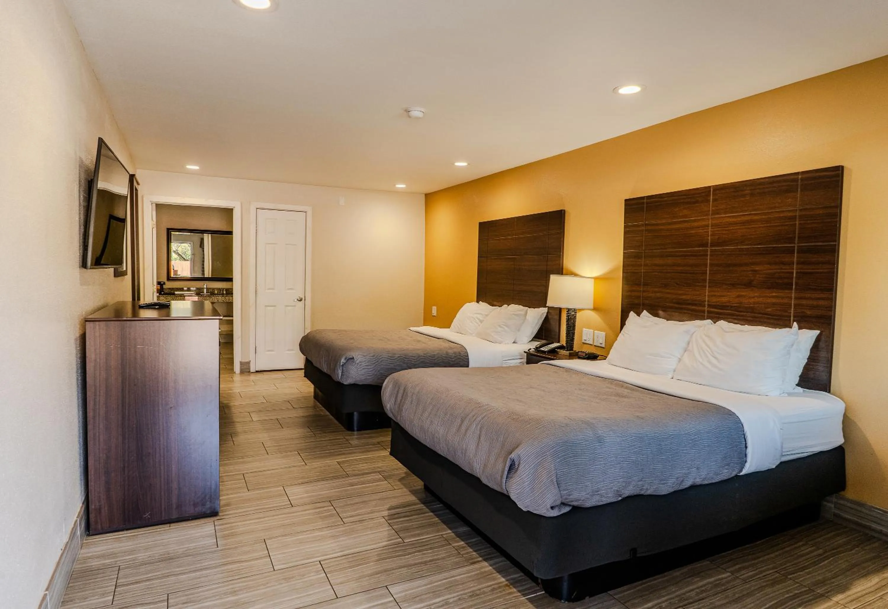 Bedroom, Bed in Quality Inn Rockport on Aransas Bay