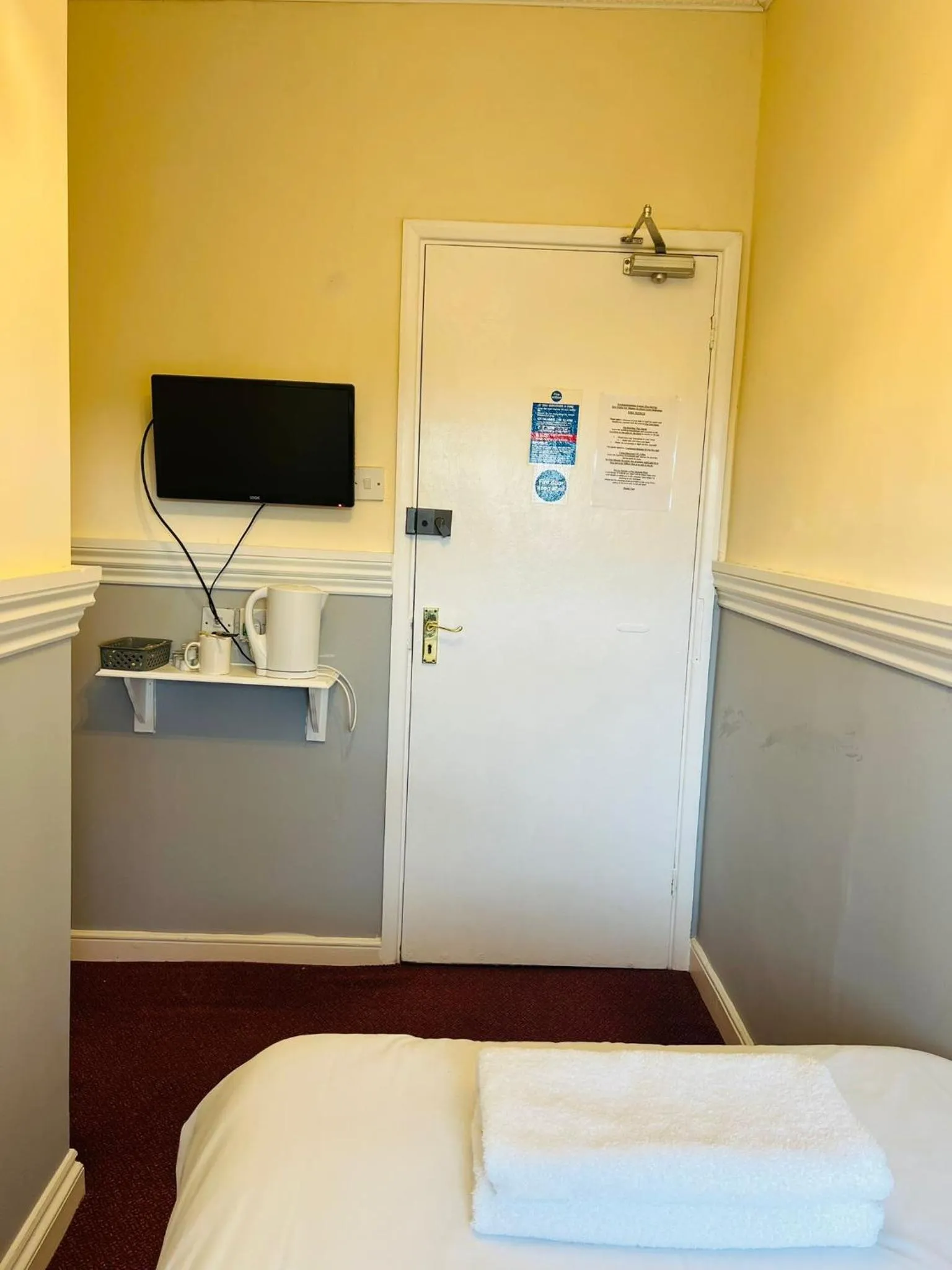 Photo of the whole room, Bed in Rothwell House Hotel