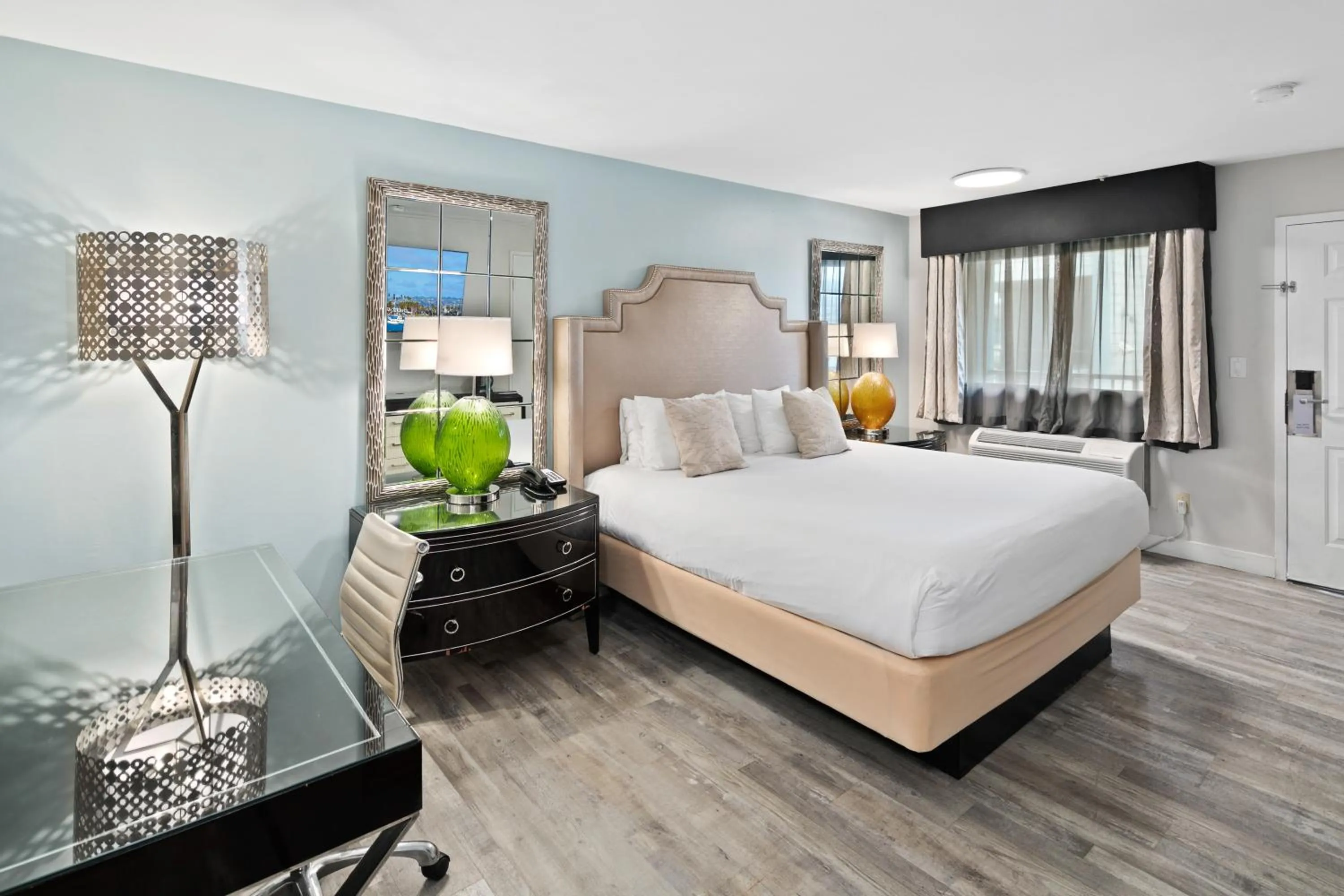 Bedroom, Bed in Costa Art Hotel