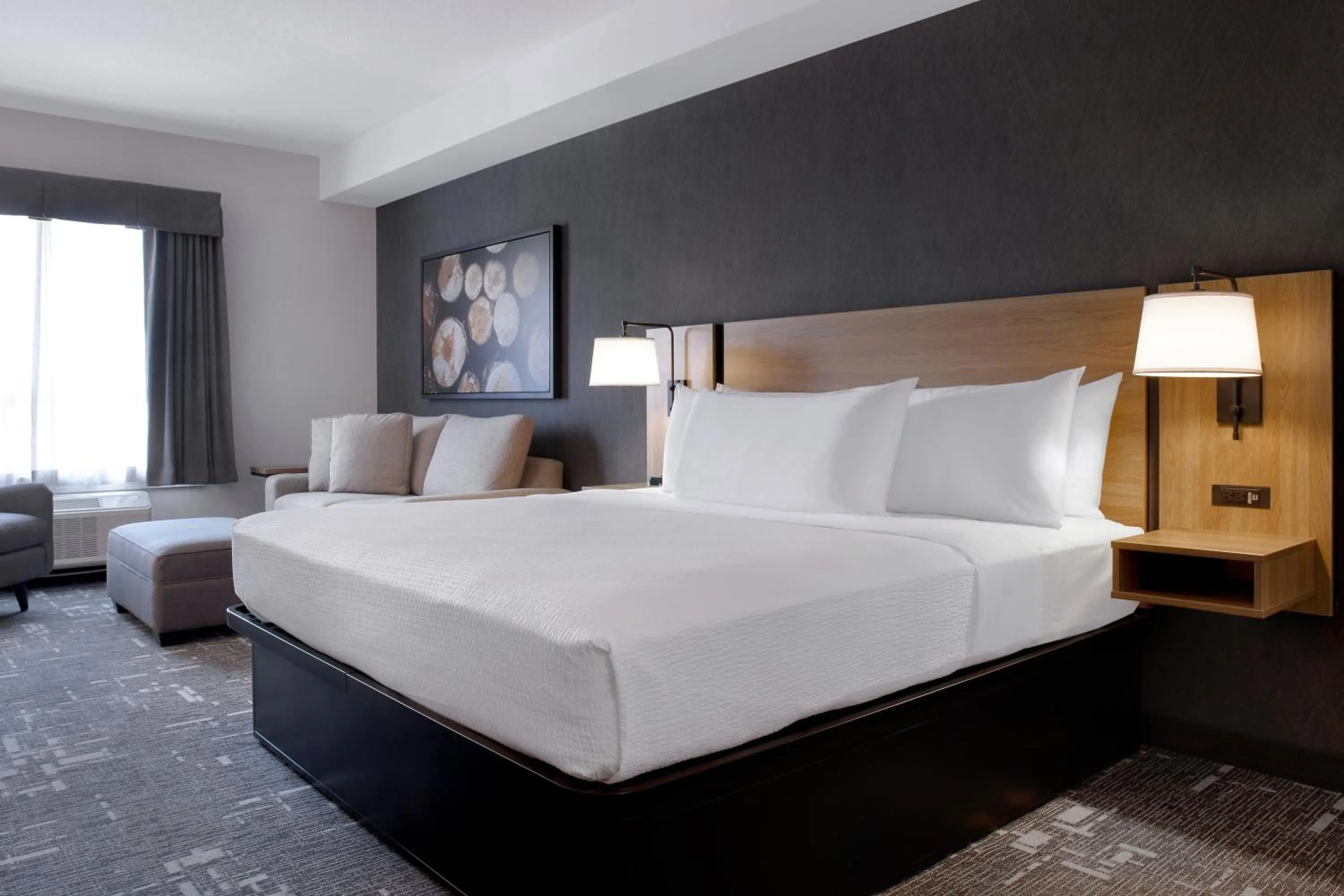 Bedroom in Ramada by Wyndham Cochrane