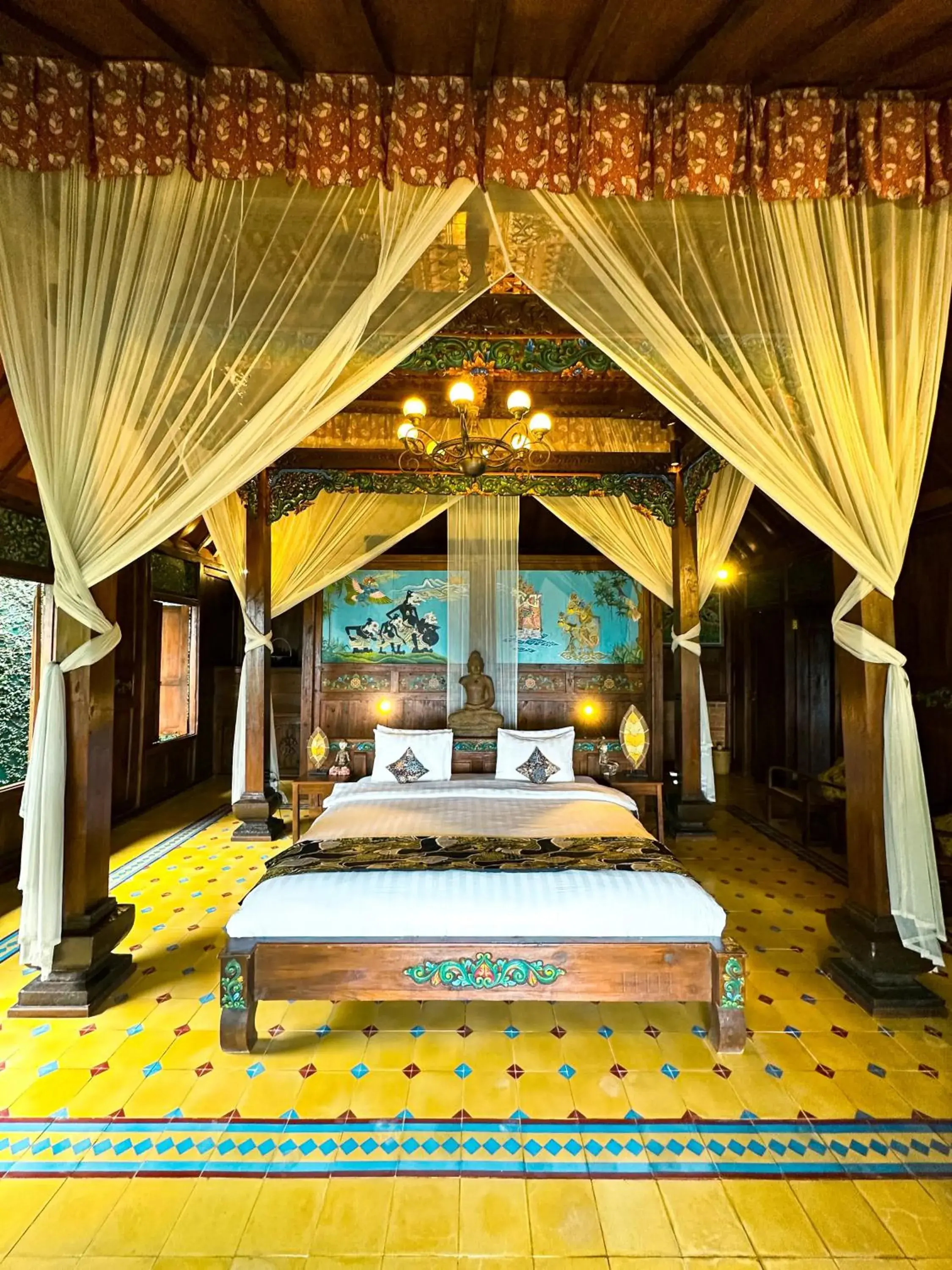 Siddharta Deluxe Suite in Villa Borobudur Resort Siddharta Deluxe Suite in Villa Borobudur Resort