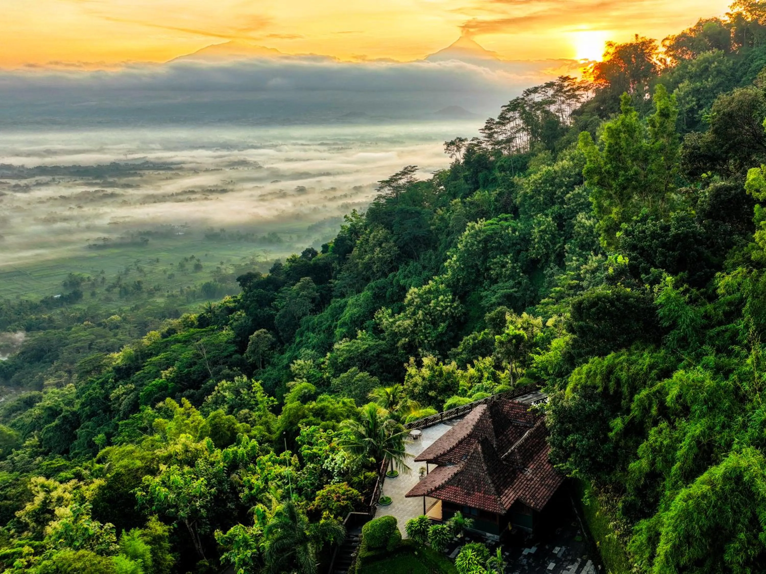 Villa Borobudur Resort