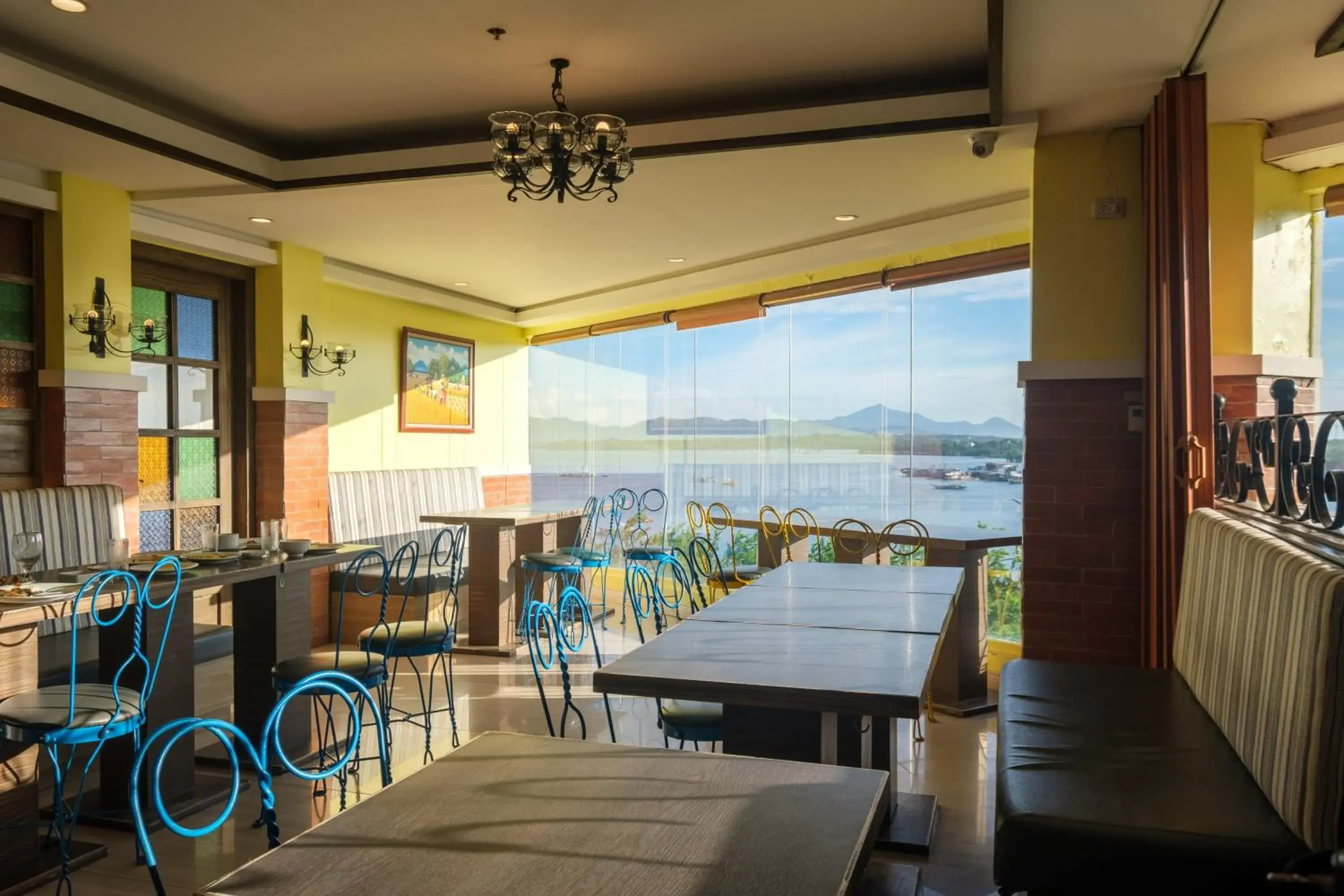 Restaurant/places to eat in Sunlight Hotel Puerto Princesa Restaurant/places to eat in Sunlight Hotel Puerto Princesa