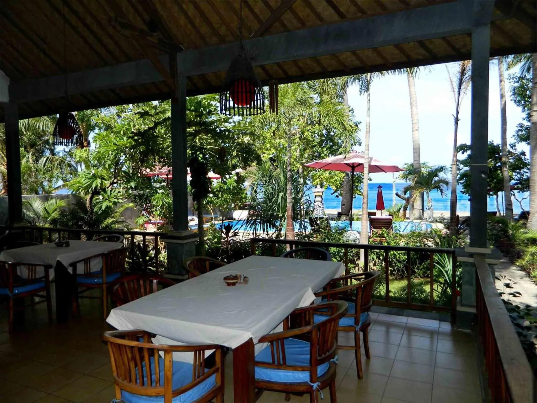 Restaurant/places to eat in Bali Bhuana Beach Cottages