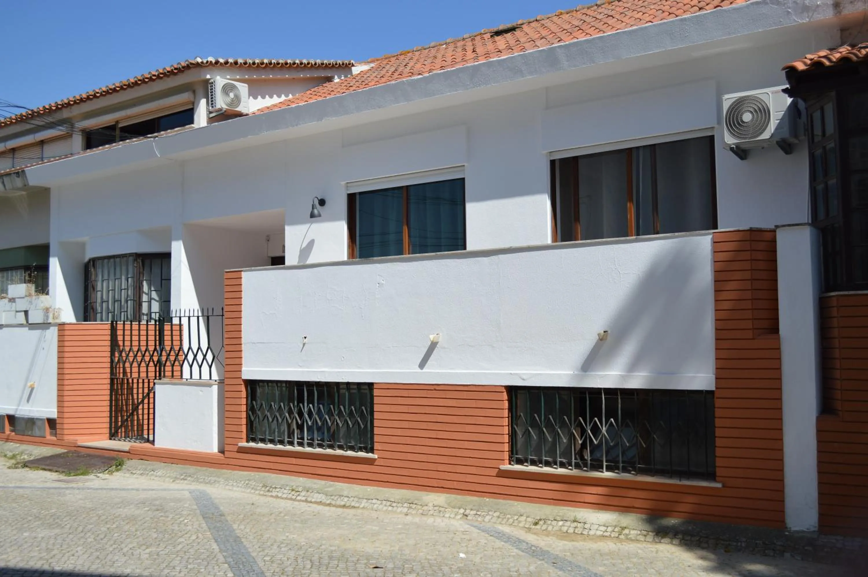 Facade/entrance in Casa70