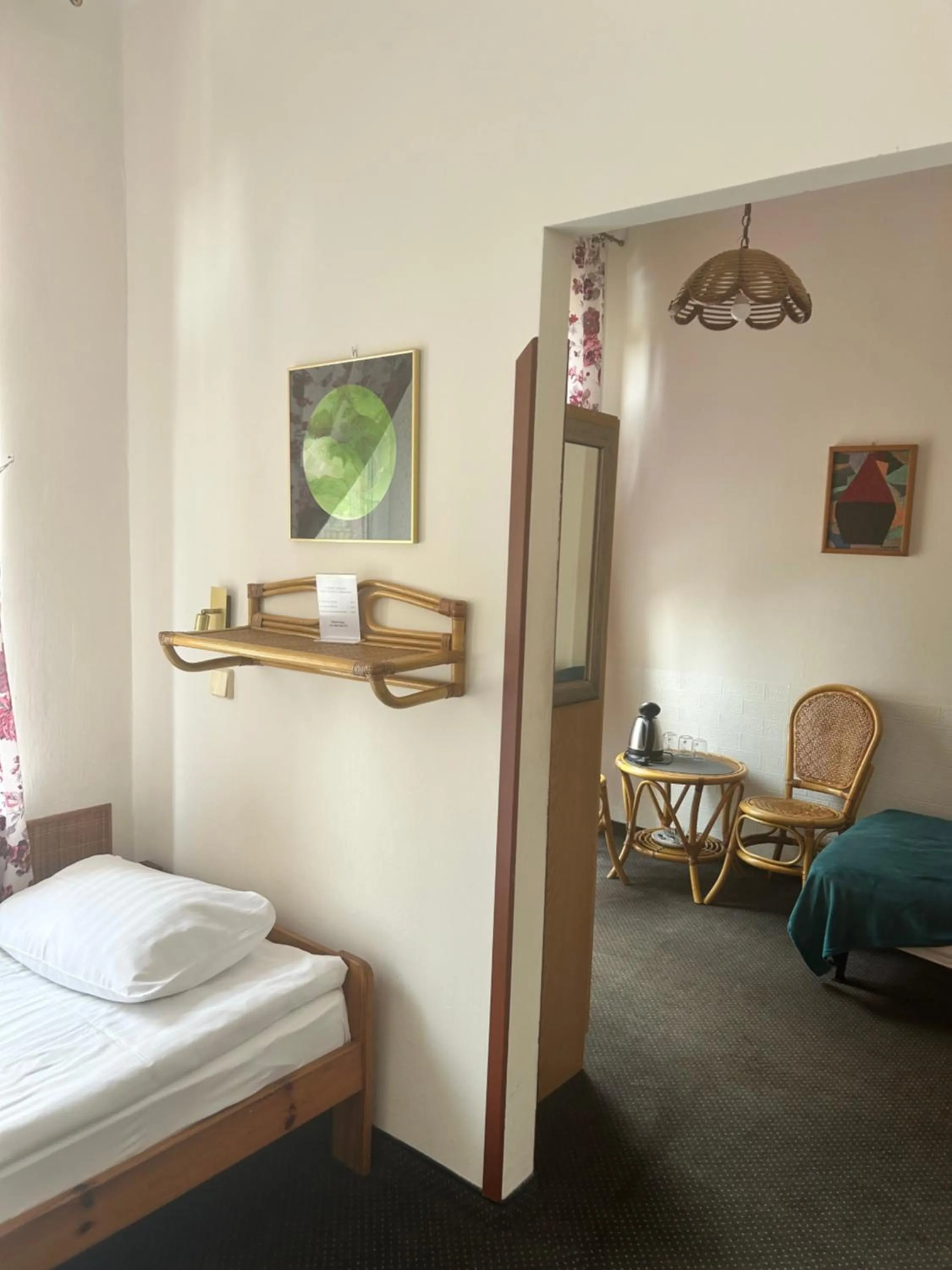 Photo of the whole room, Bed in Willa Safona
