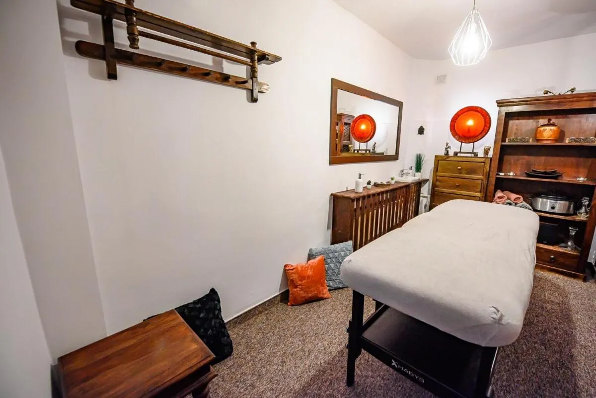 Massage, Bed in Willa Safona