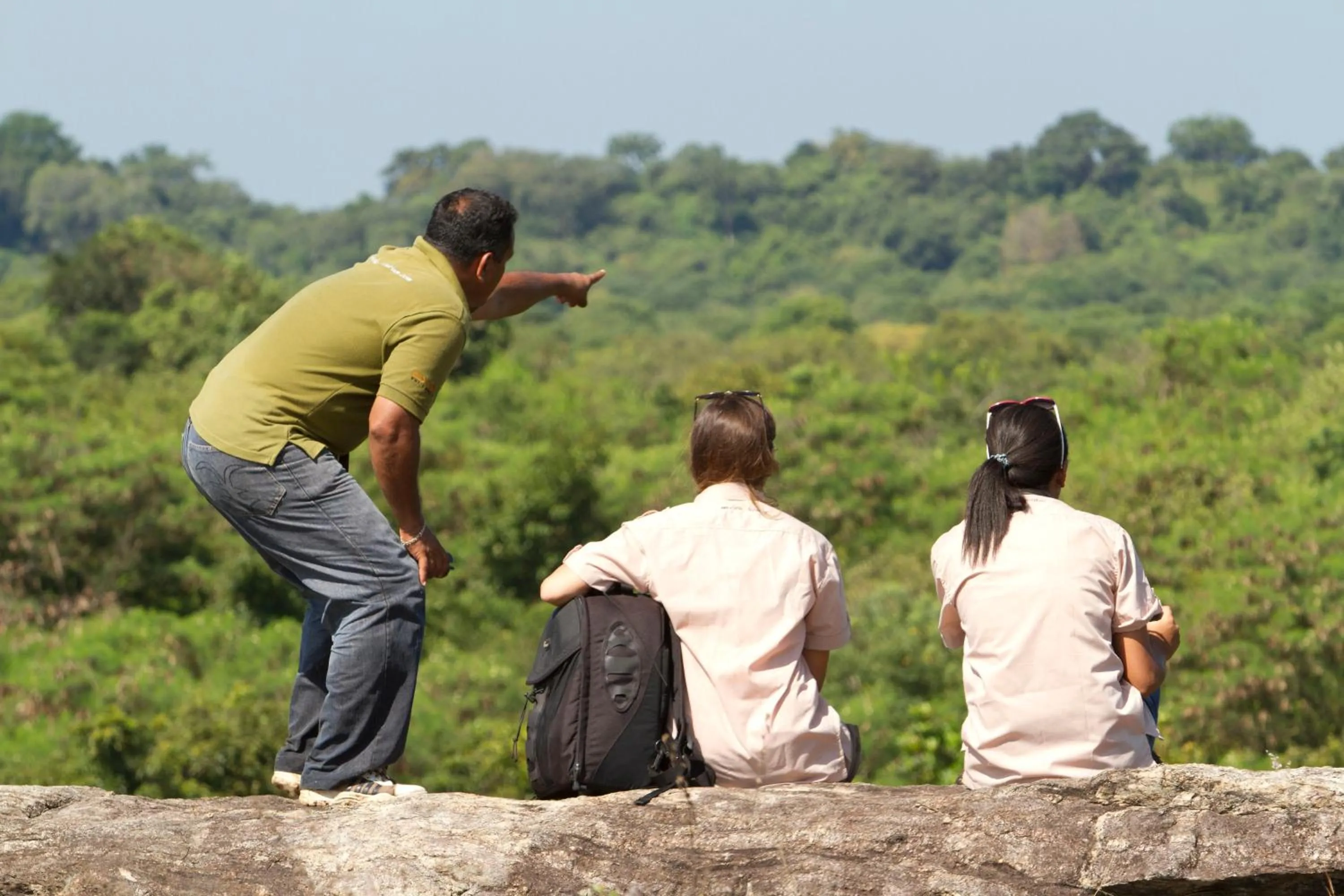 Garden in Mahoora Udawalawe - by Eco Team