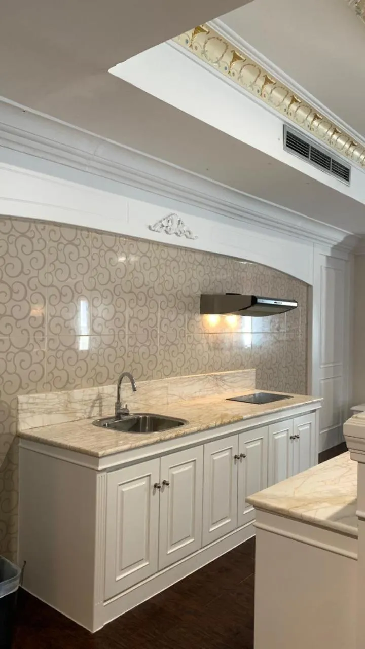 Pacific Palace Hotel