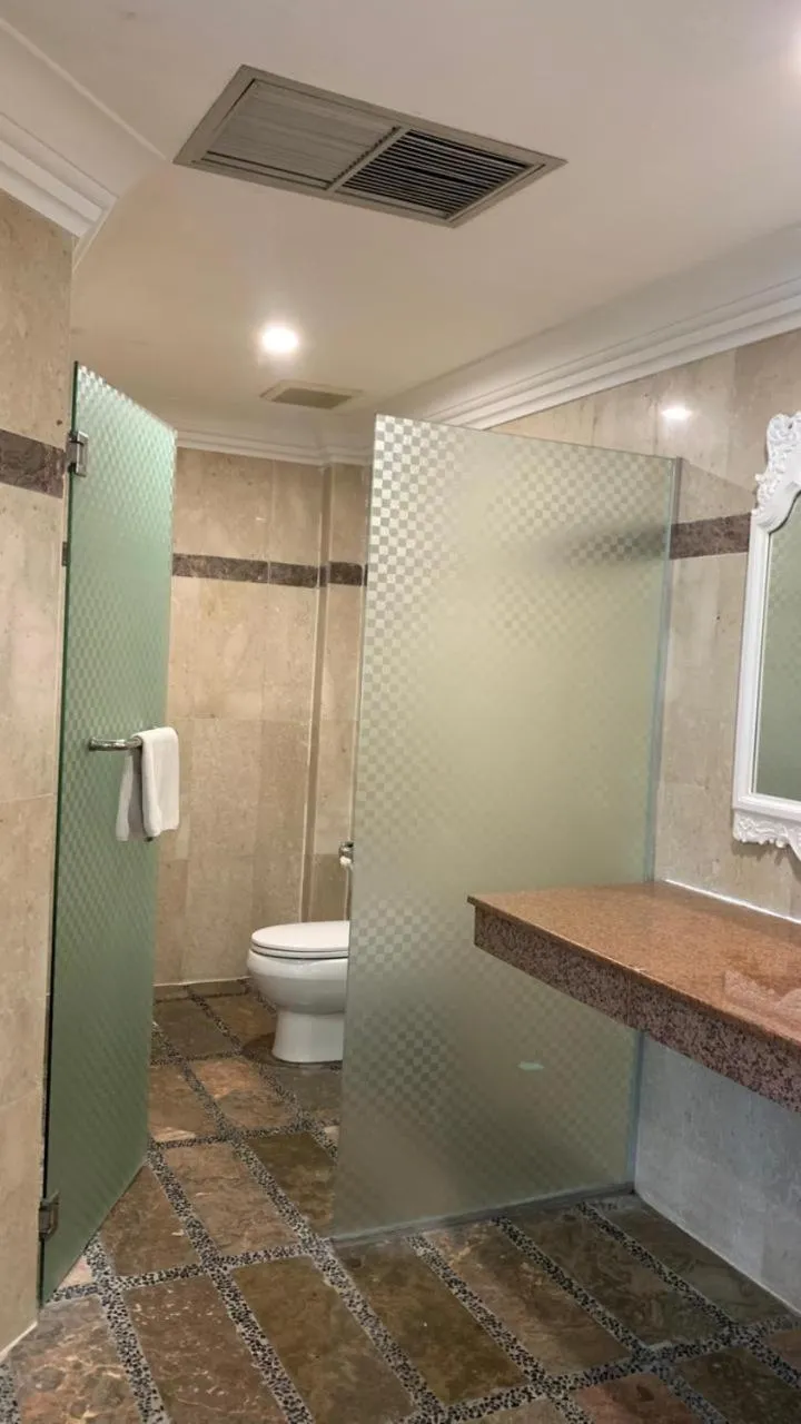 Pacific Palace Hotel