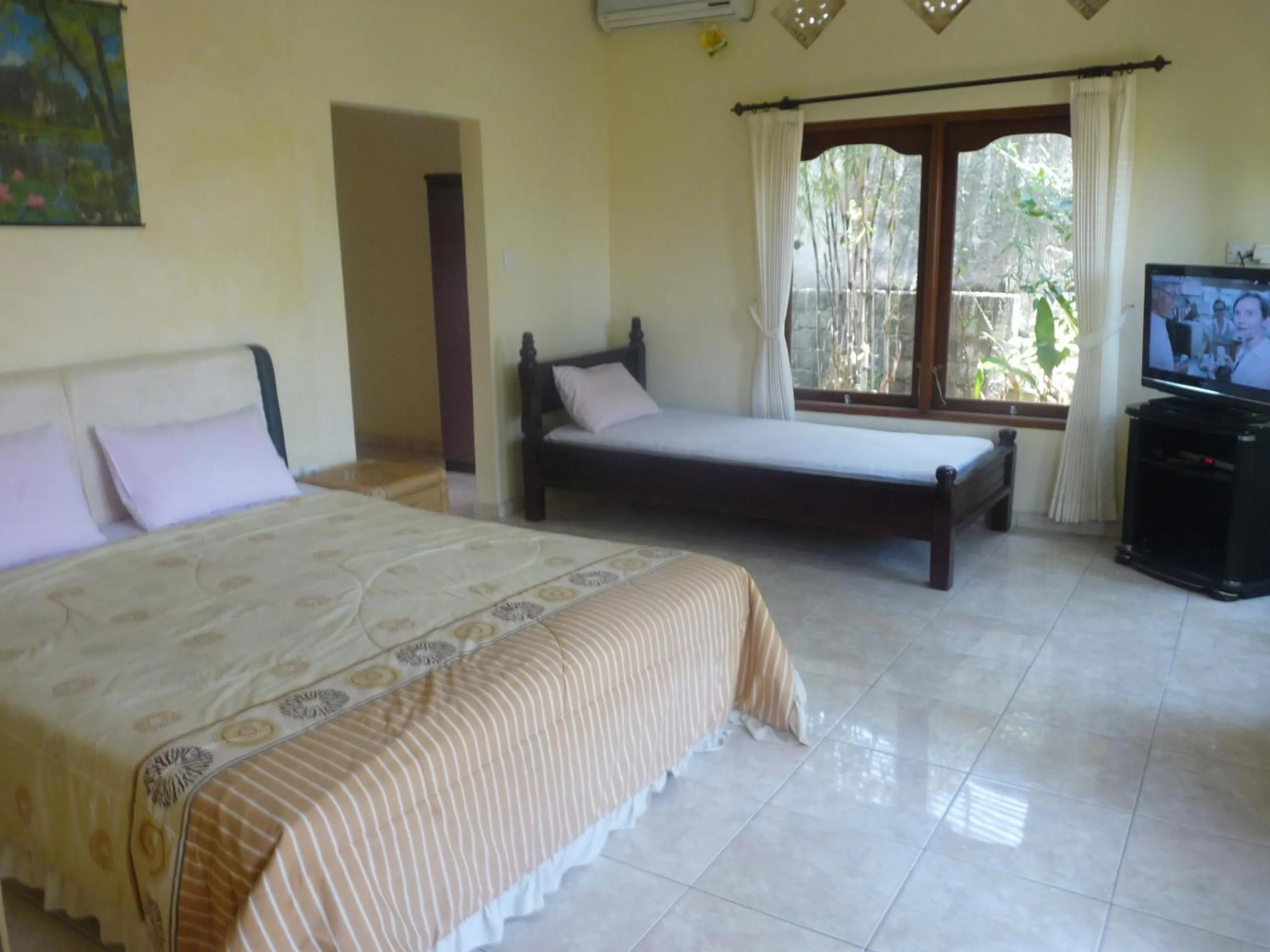Bed in Anugerah Villas