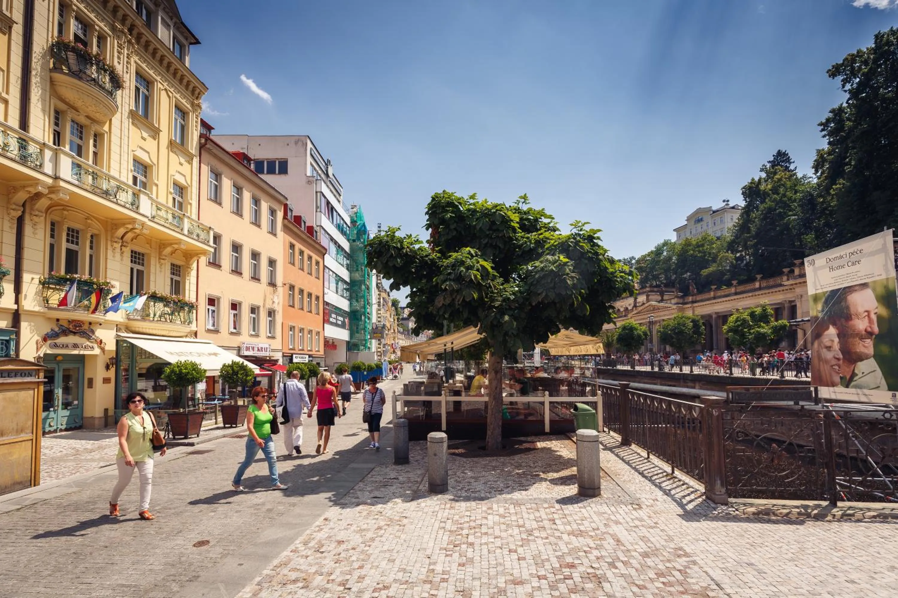 Street view in Aqua Marina