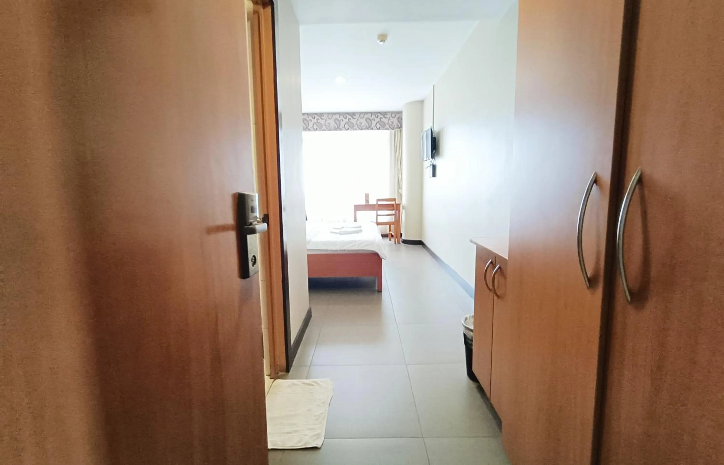 Bed in Fuente Oro Business Suites Cebu