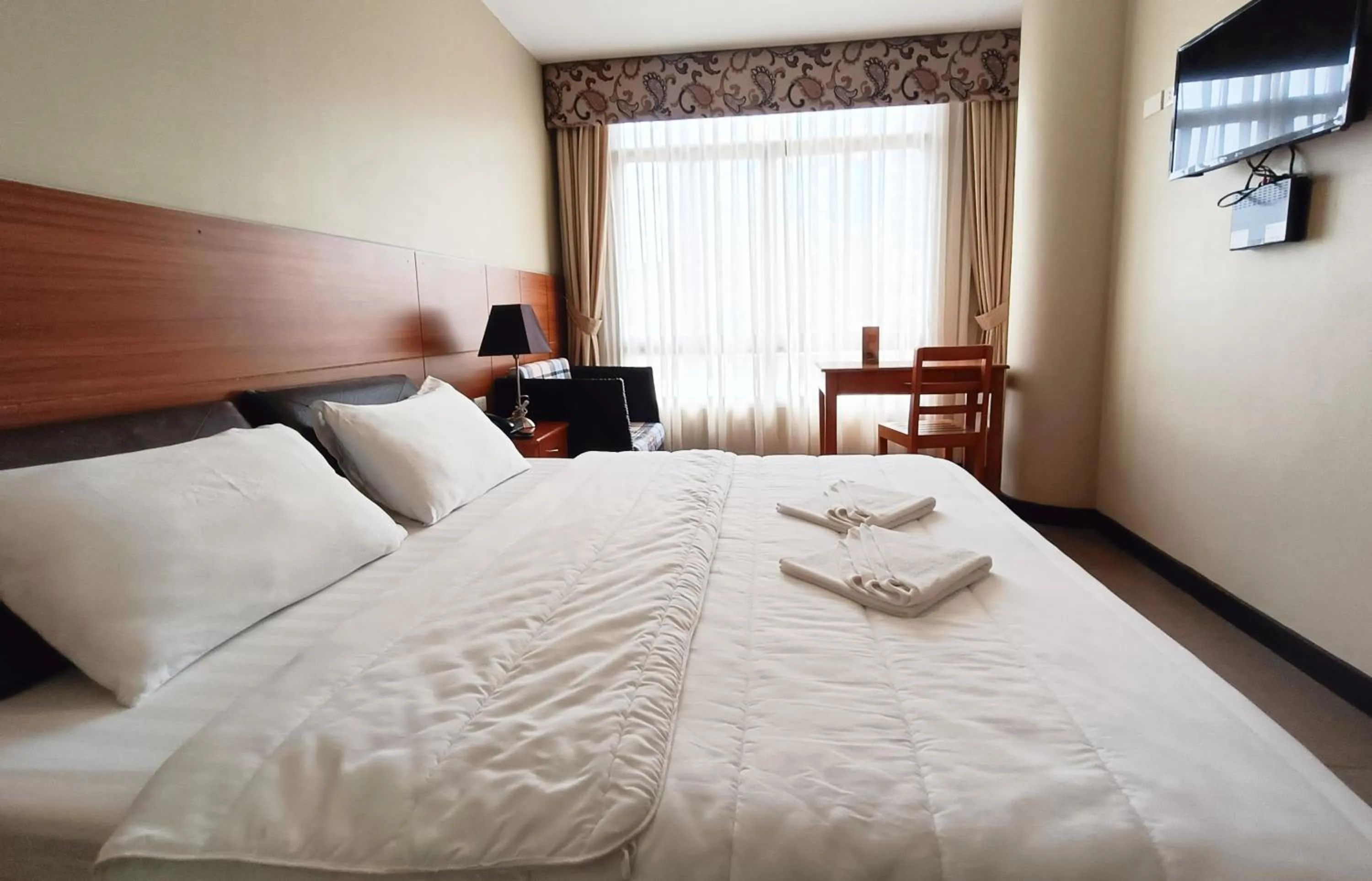 Bed in Fuente Oro Business Suites Cebu