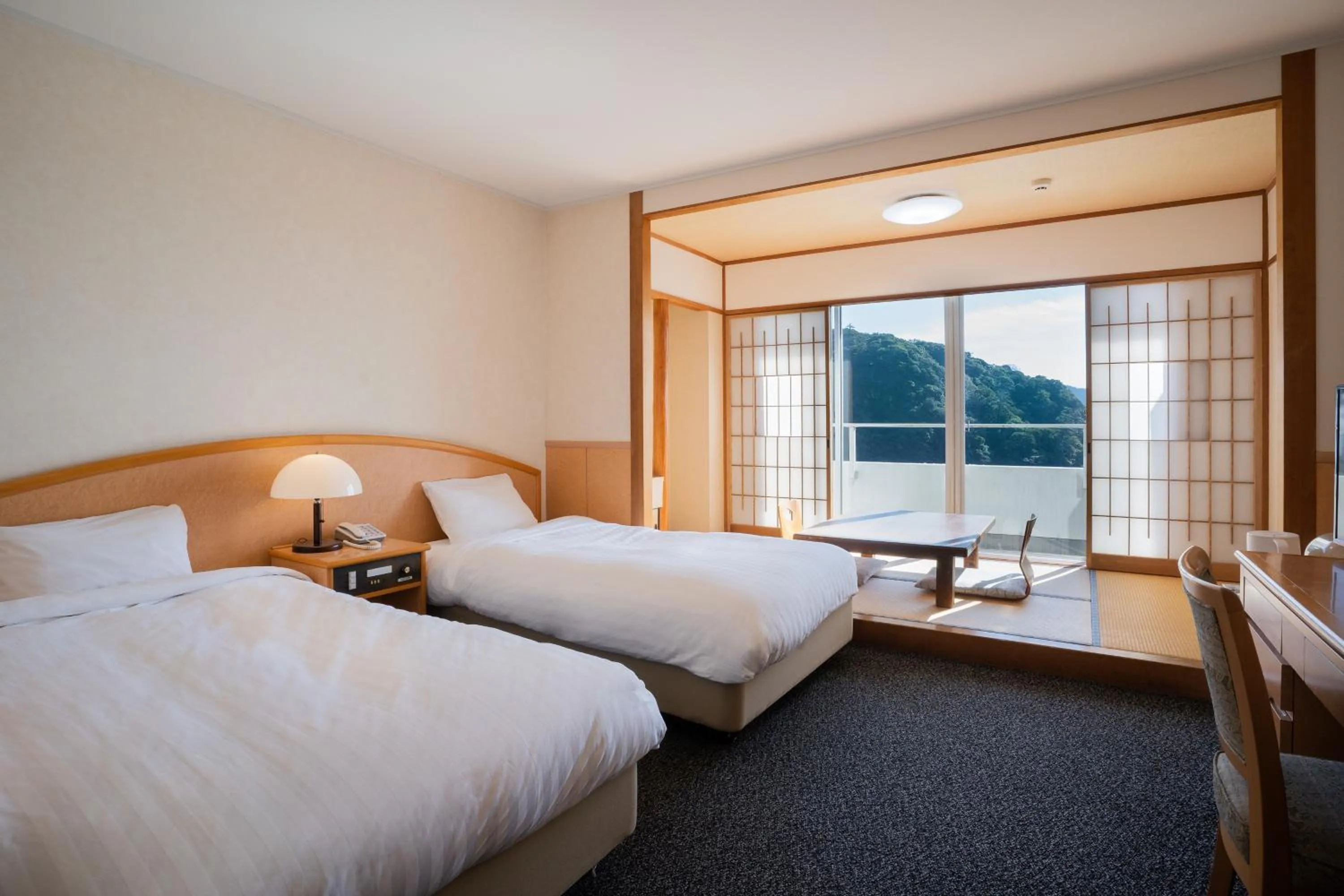 Photo of the whole room, Bed in Kirishima Kokusai Hotel