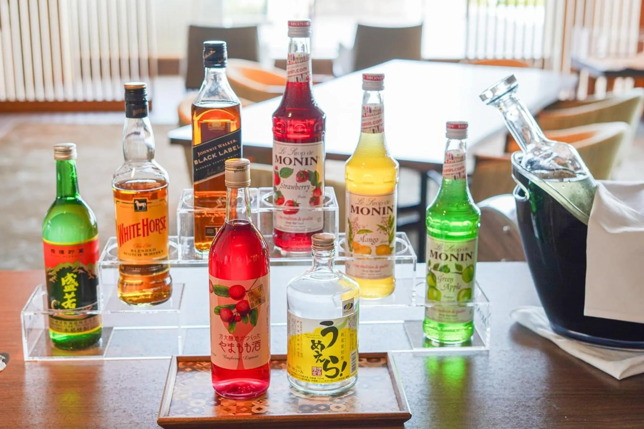 Lounge or bar in KAMENOI HOTEL Izukogen