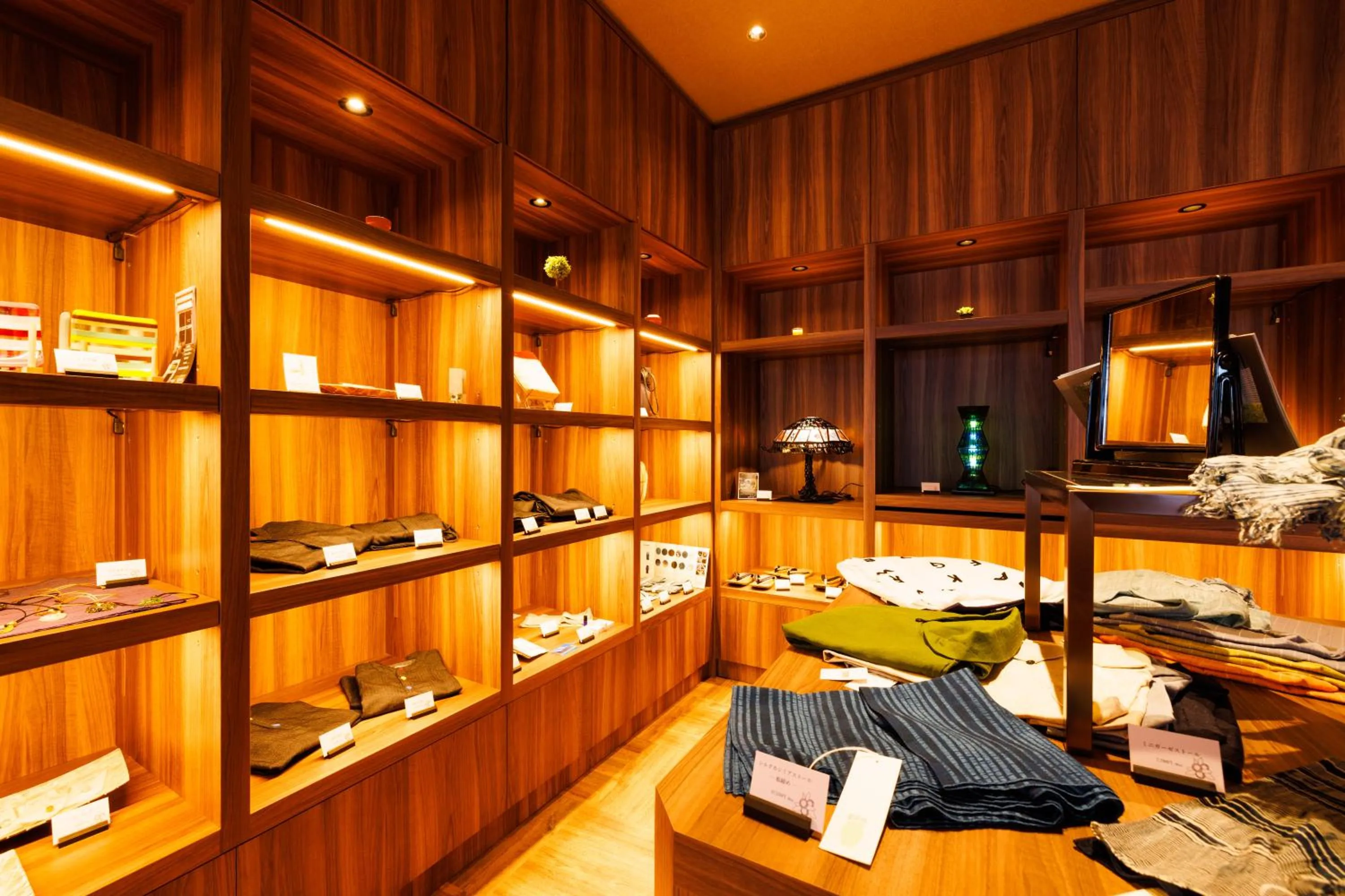 Shopping Area in KAMENOI HOTEL Izukogen