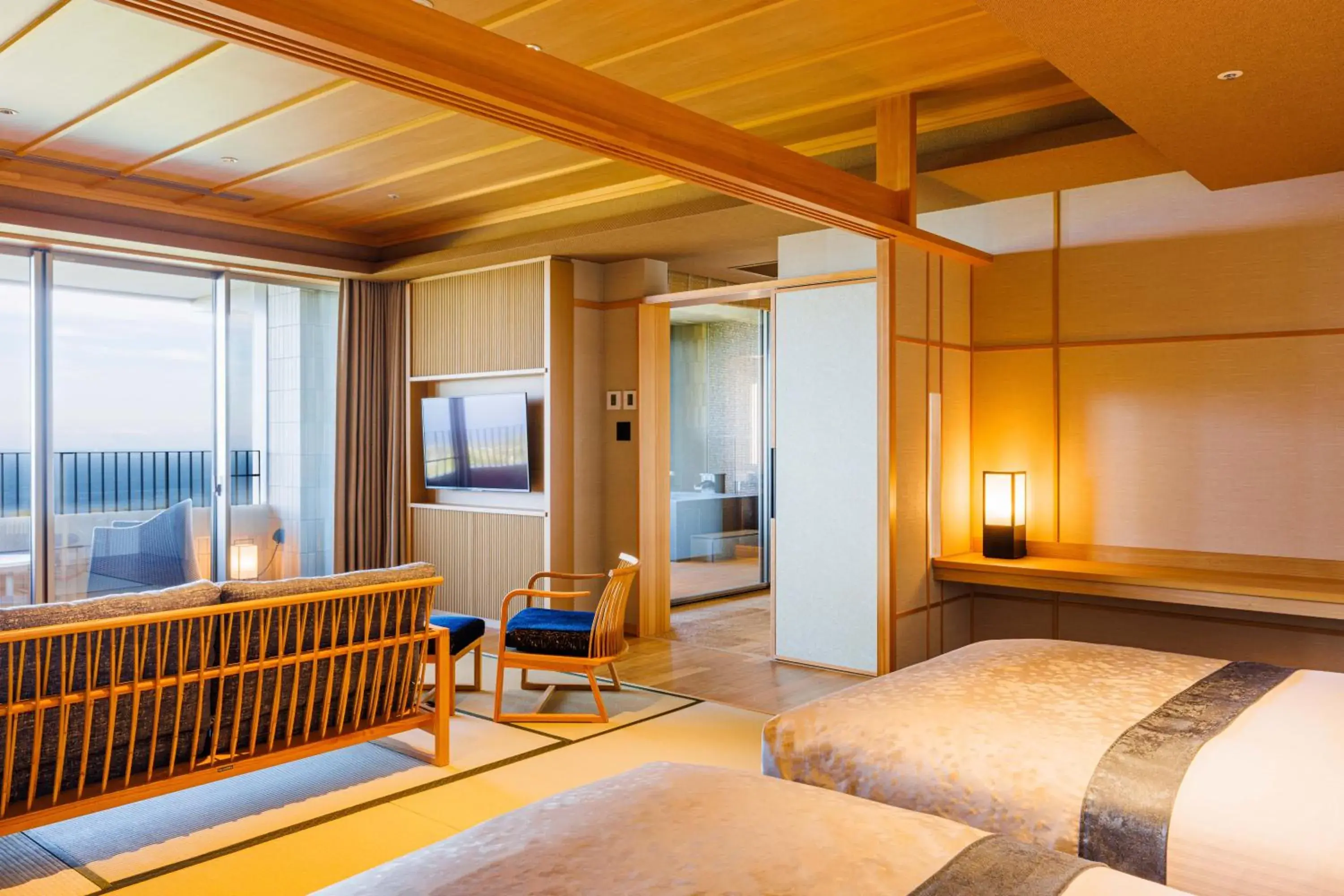 Photo of the whole room, Bed in KAMENOI HOTEL Izukogen Photo of the whole room, Bed in KAMENOI HOTEL Izukogen