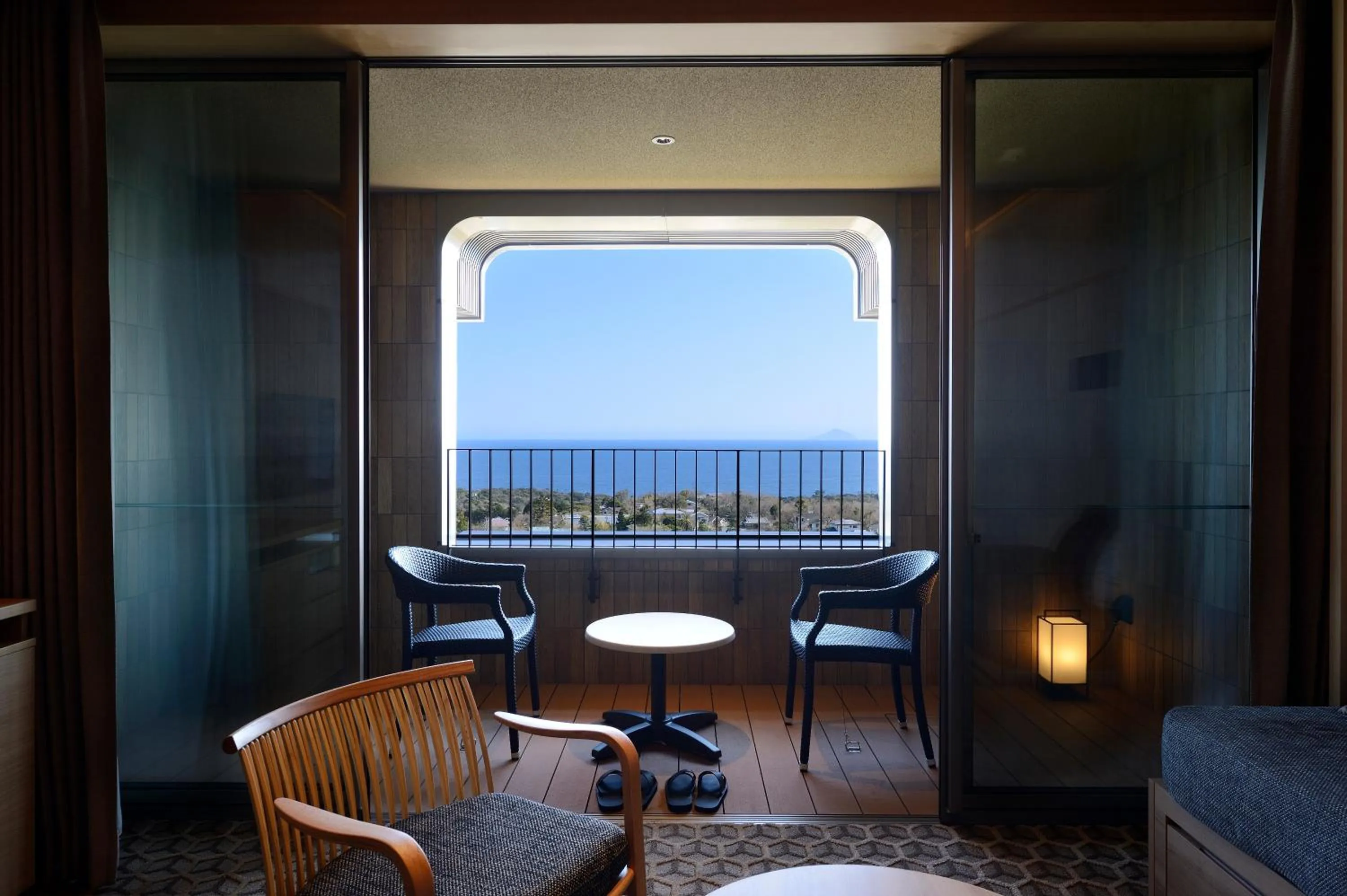 Seating area in KAMENOI HOTEL Izukogen