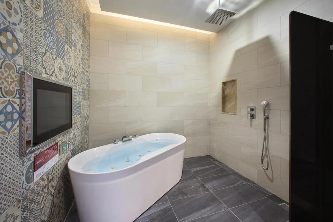 Bathroom in Norwegian Forest Leisure Motel