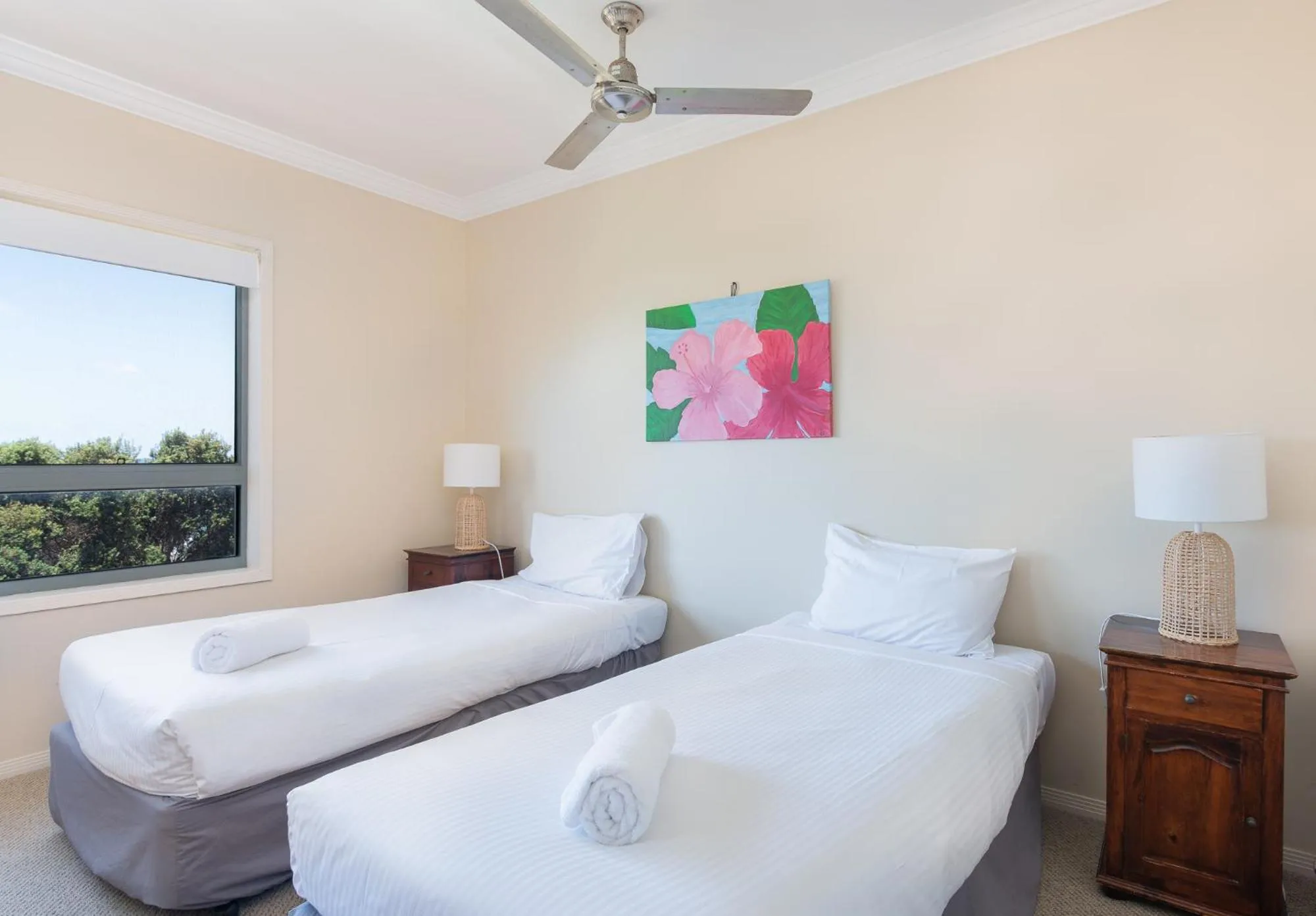 Bed in Breakers Unit 1 10 - LJHooker Yamba