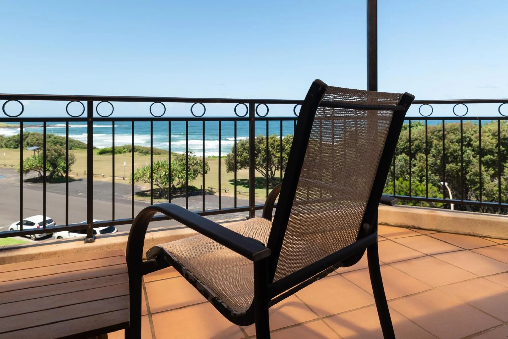 Breakers Unit 1 10 - LJHooker Yamba