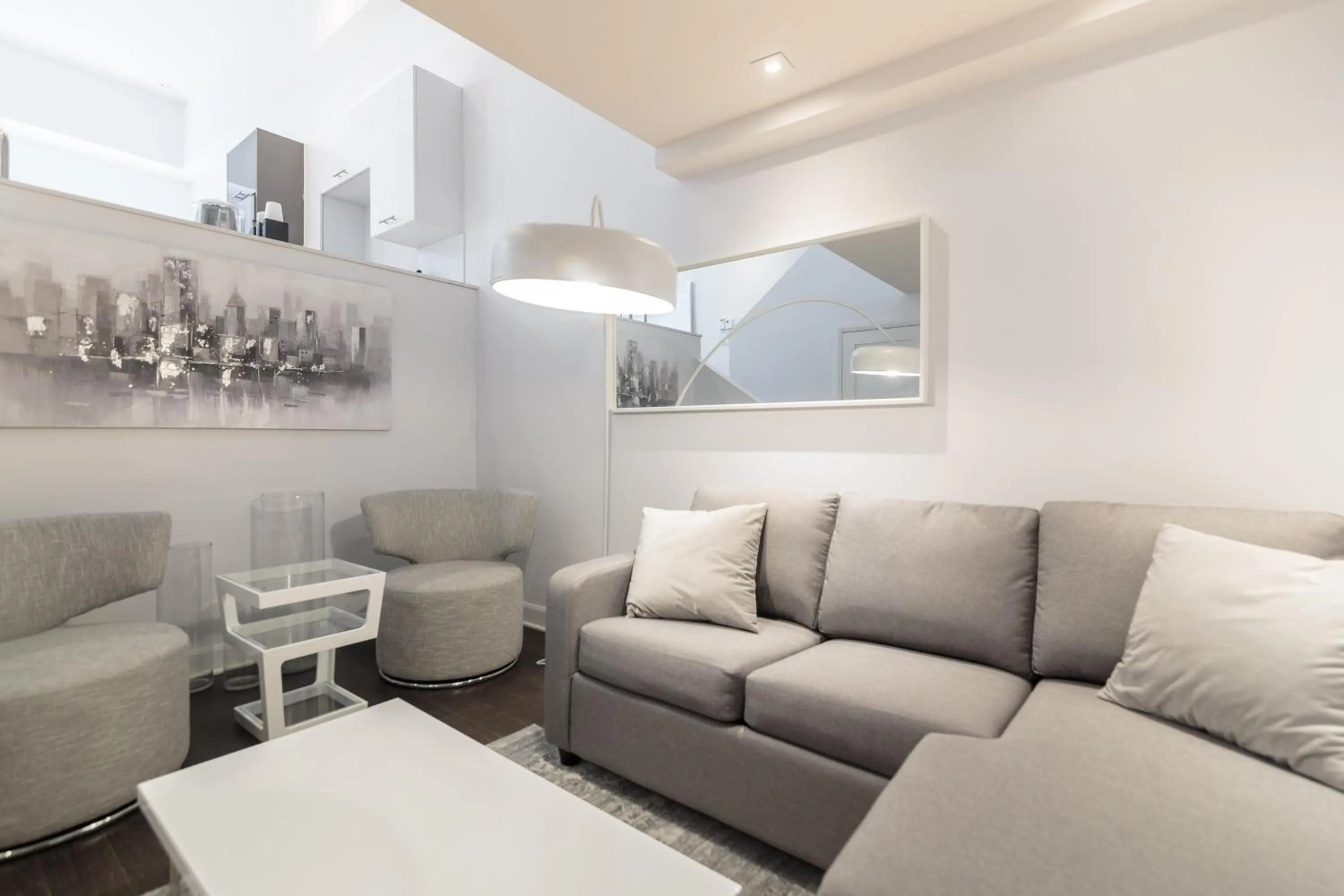 Seating area in Parc Avenue Residences Mile End