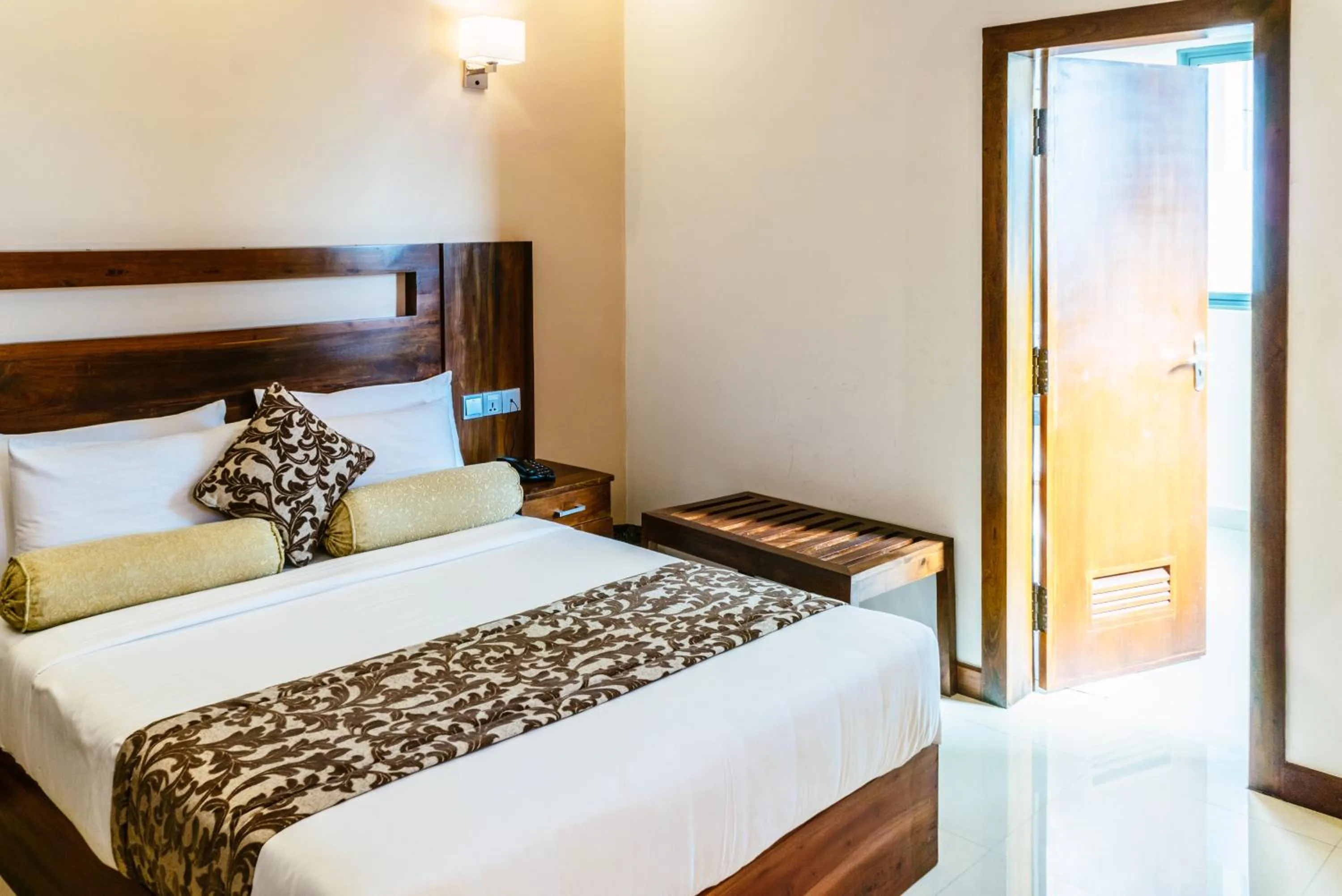 Bed in Rivendell Hotel