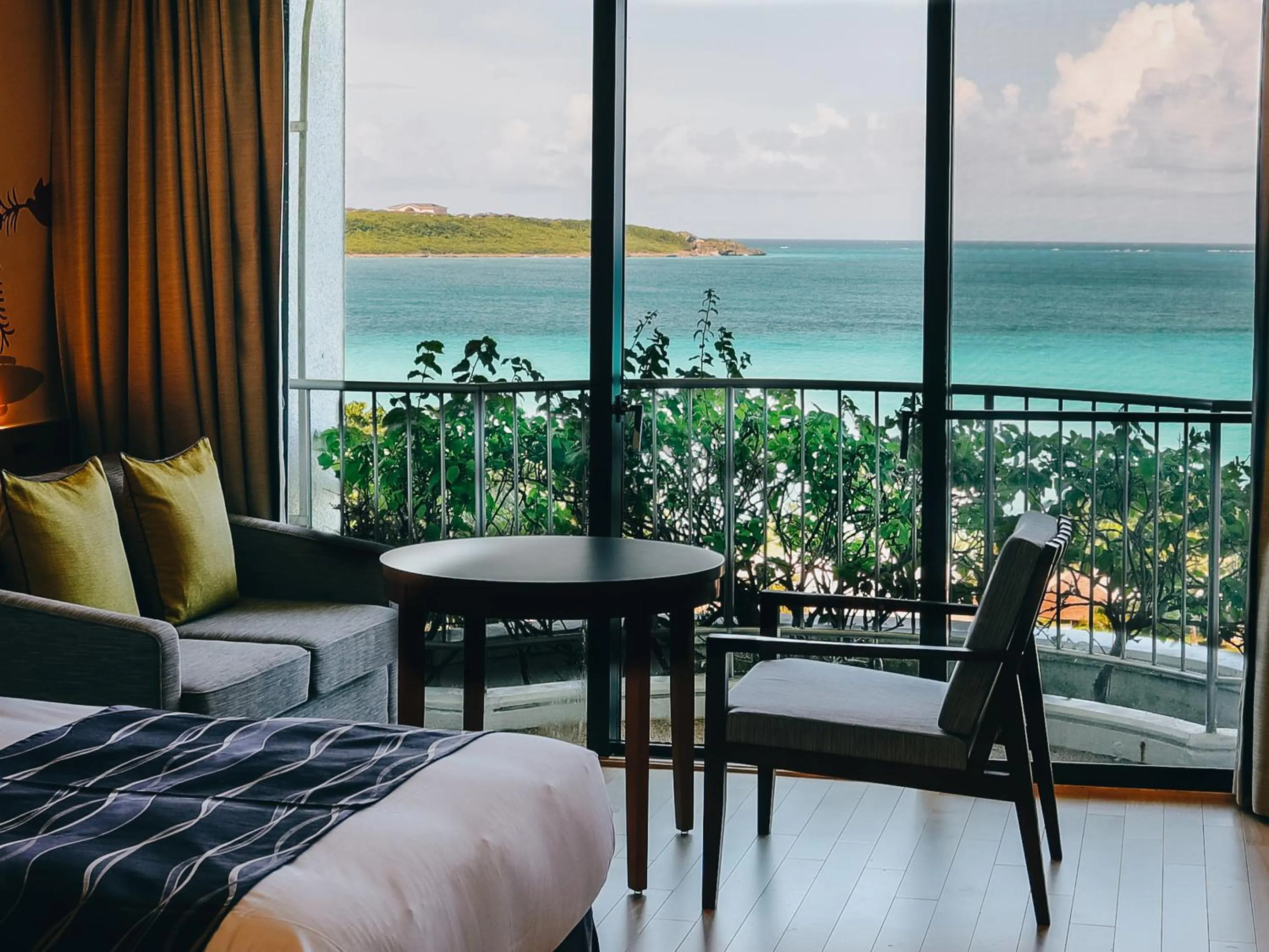 View (from property/room), Bed in Miyakojima Tokyu Hotel & Resorts