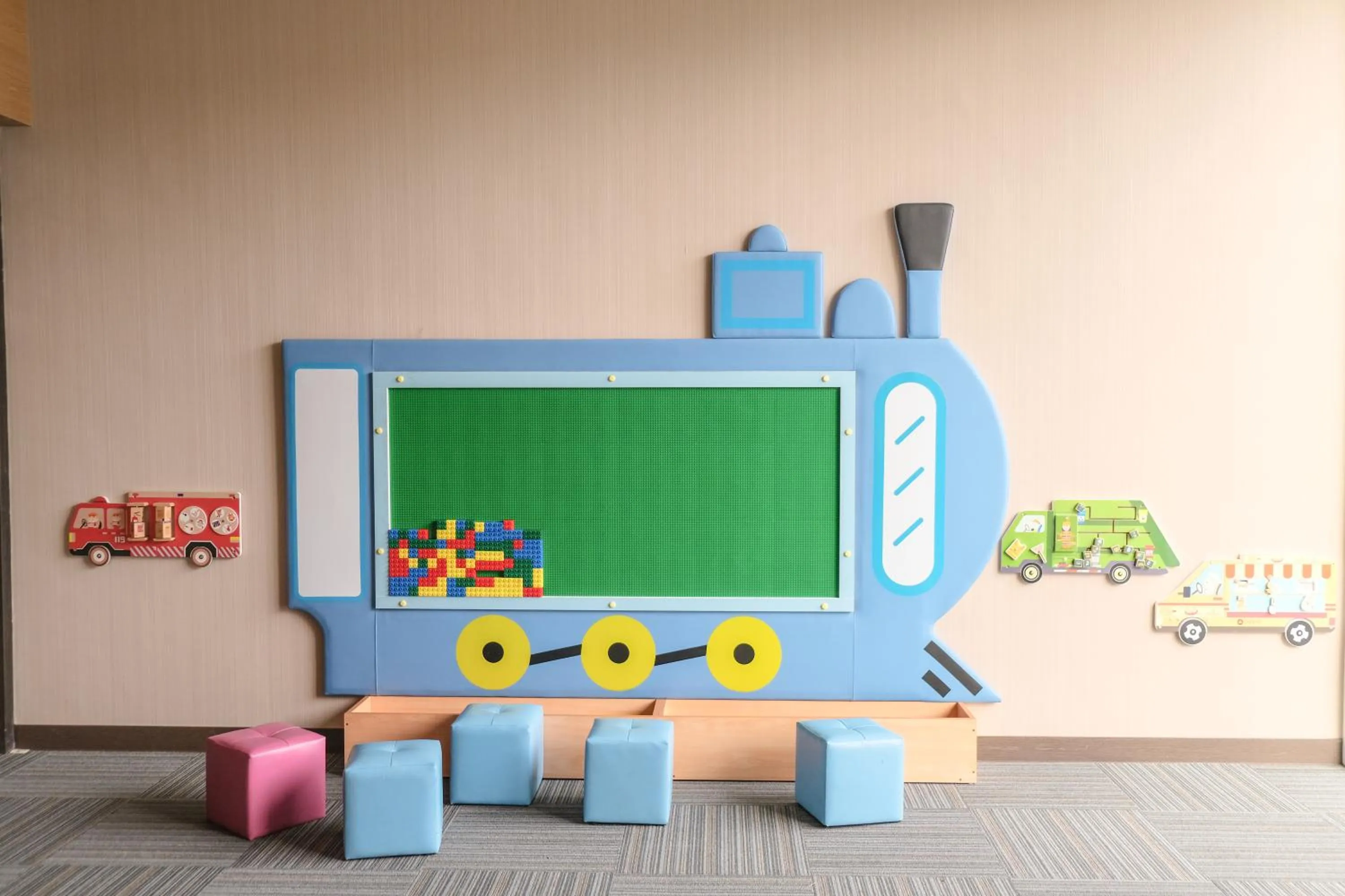 Children play ground in Taitung Railway Inn