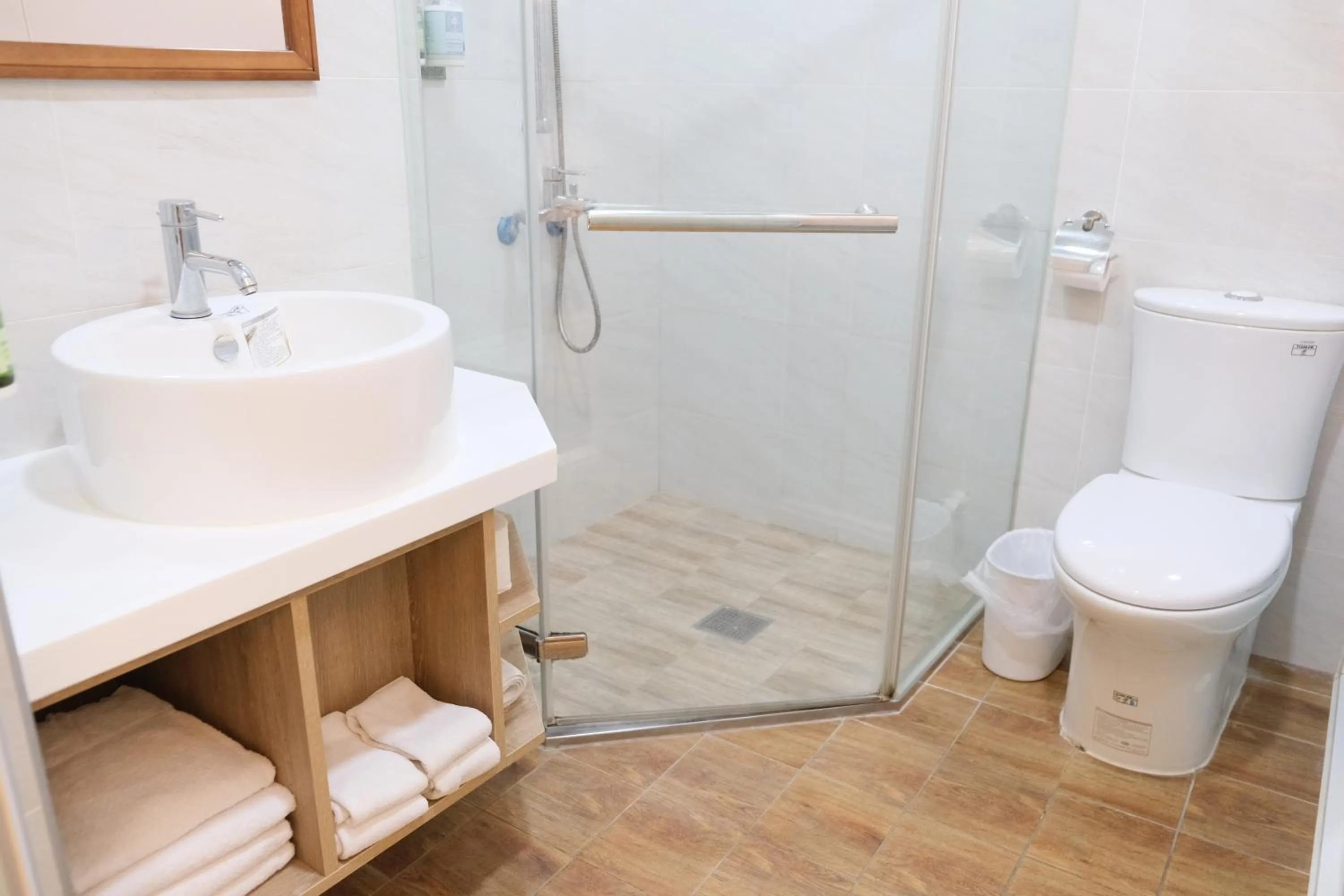 Toilet in Taitung Railway Inn