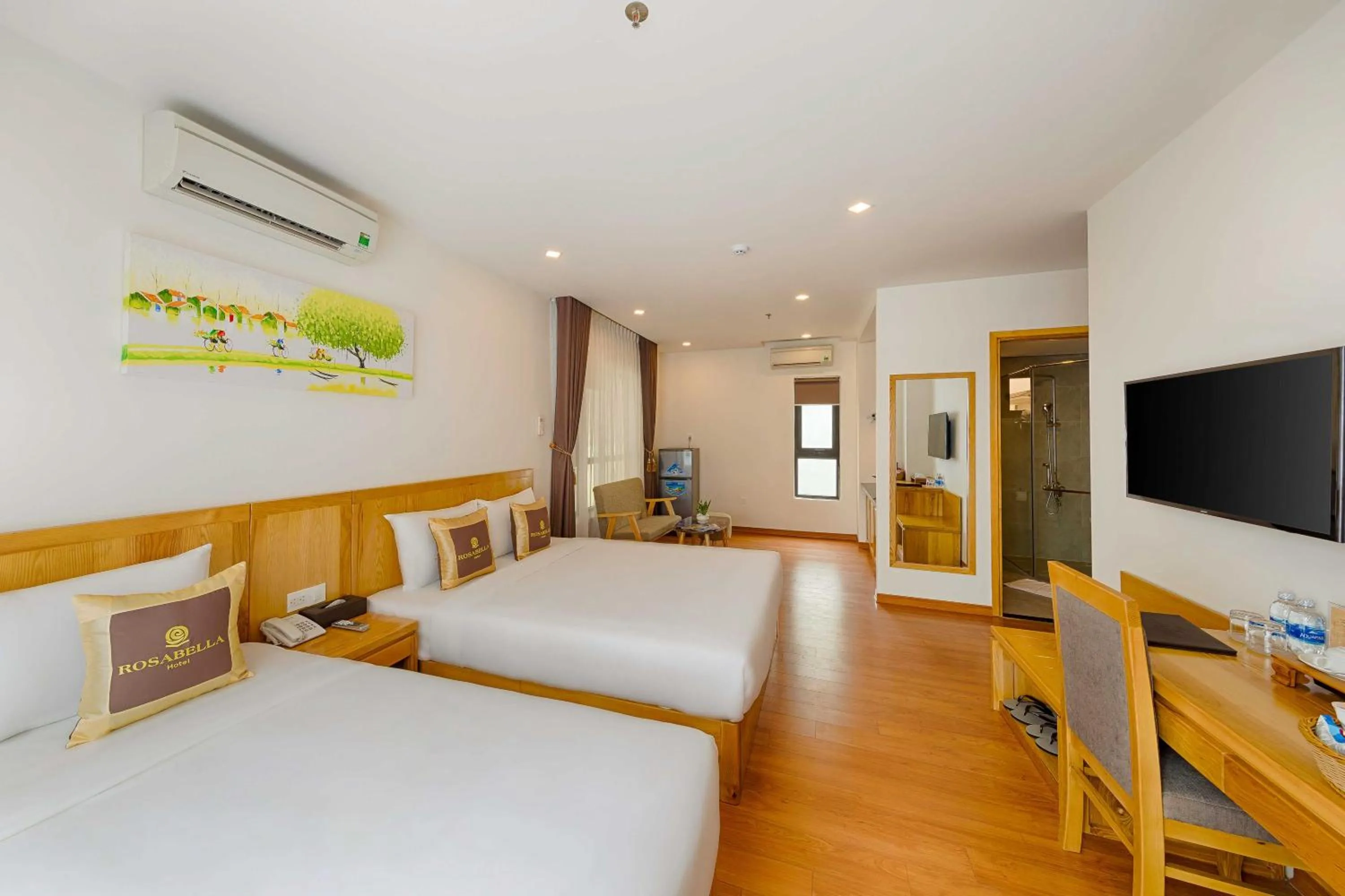 Bed in Rosabella Boutique Hotel