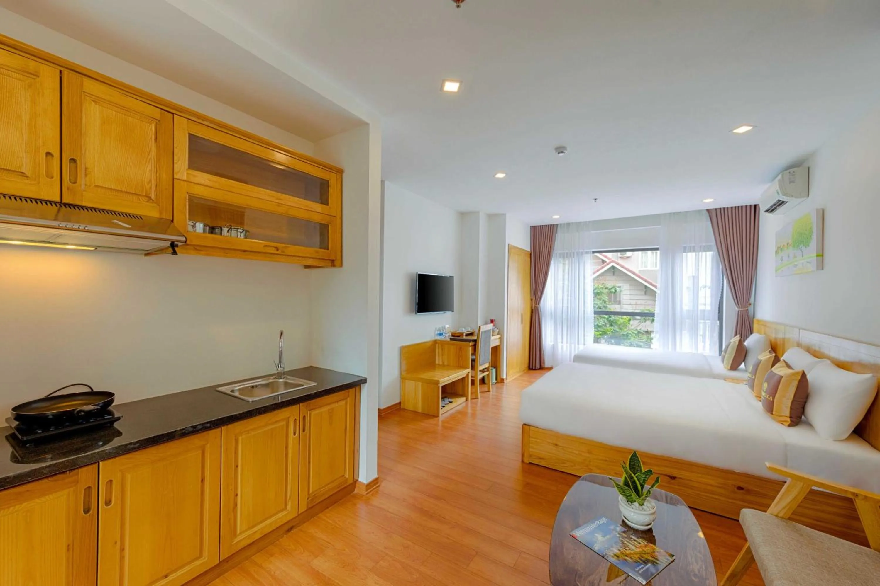 Kitchen or kitchenette in Rosabella Boutique Hotel