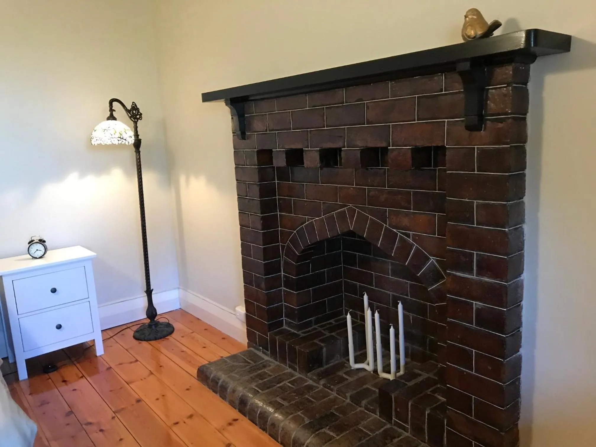 flat iron in Ambrosia Holiday Home