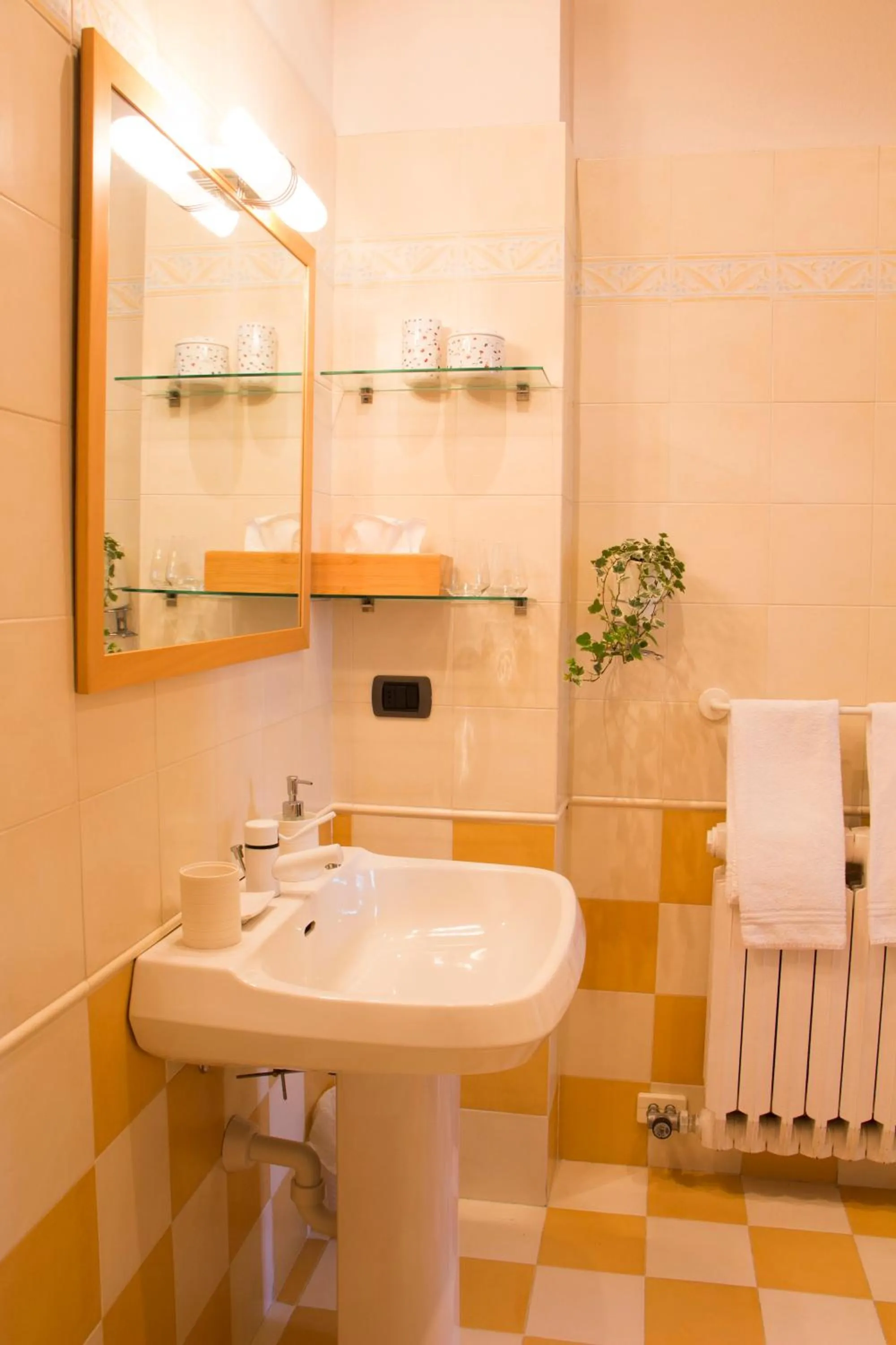 Toilet in L'Aromatario