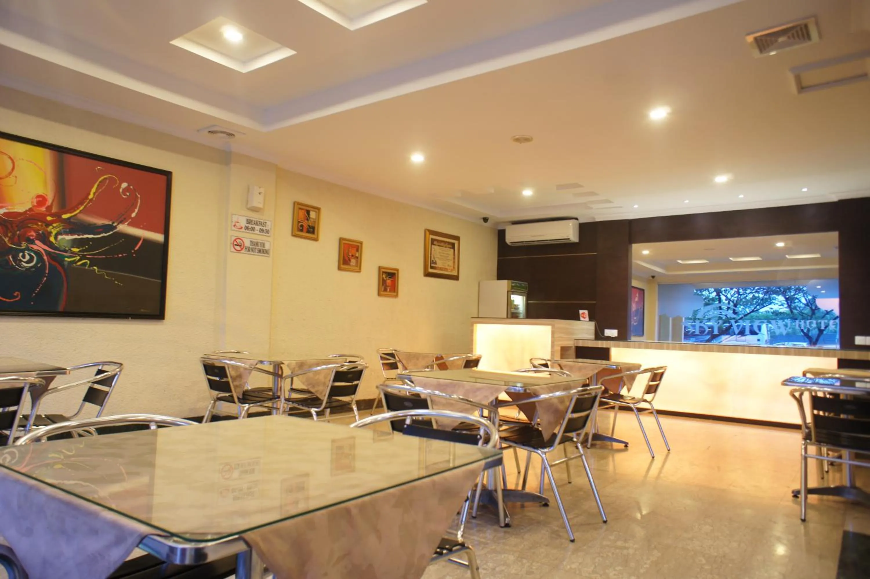 Sky View Hotel Managed by OS