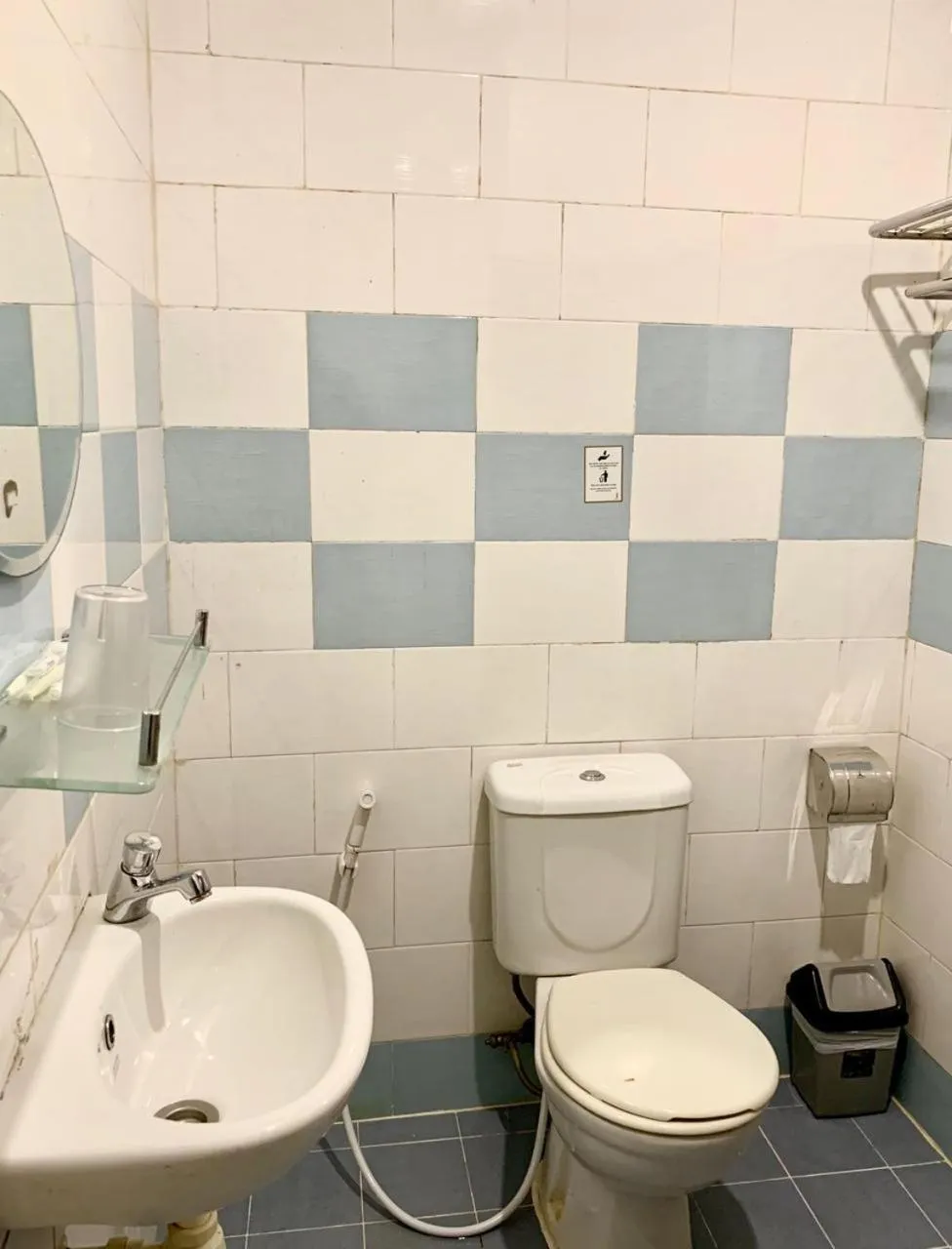 Sky View Hotel Managed by OS