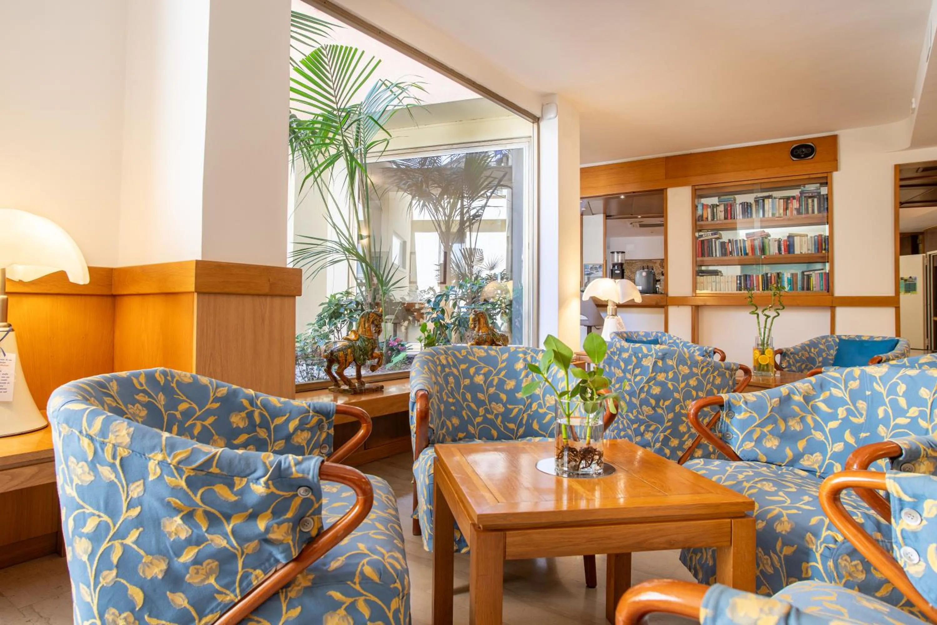 Communal lounge/ TV room in Cav Approdo