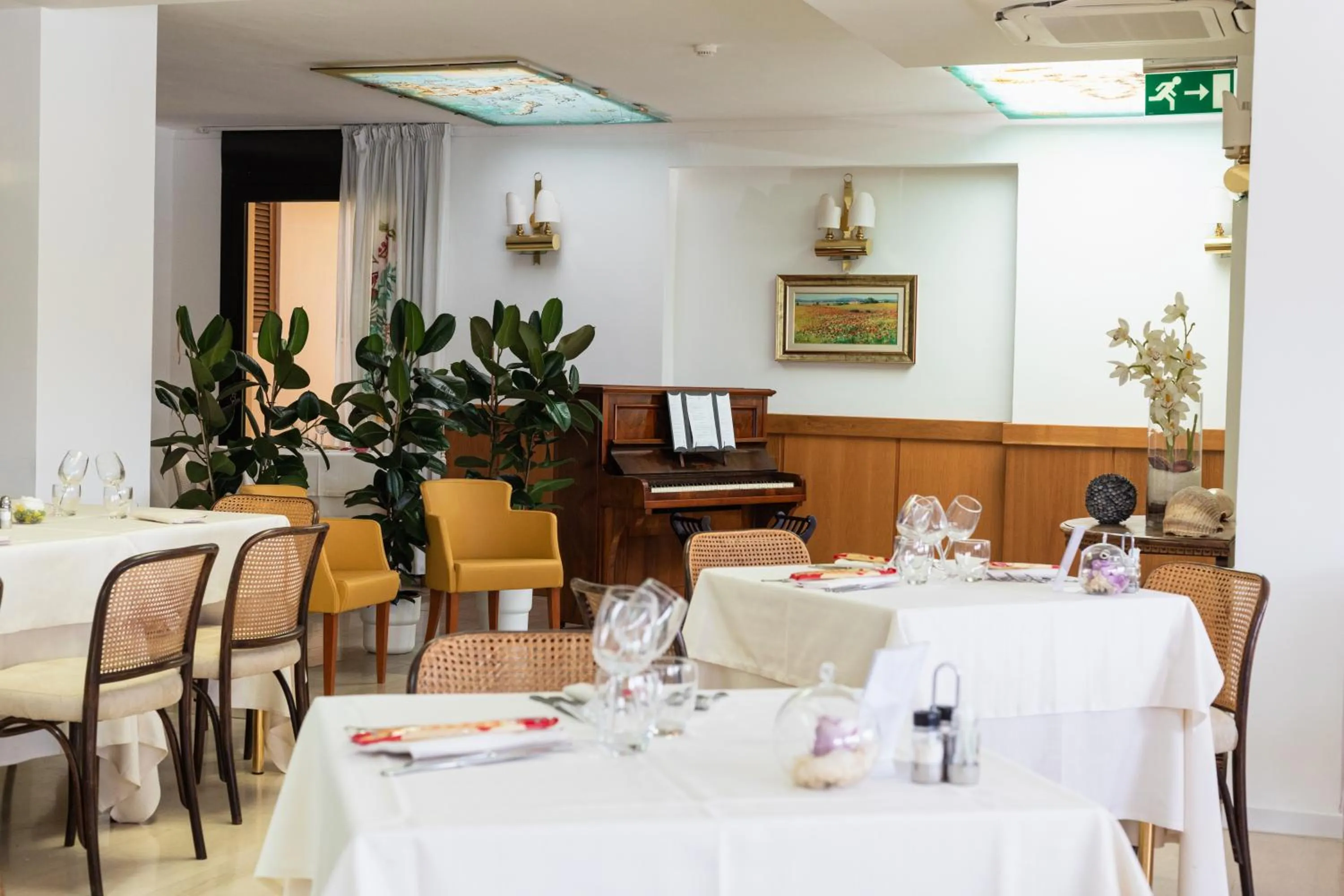 Restaurant/places to eat in Cav Approdo