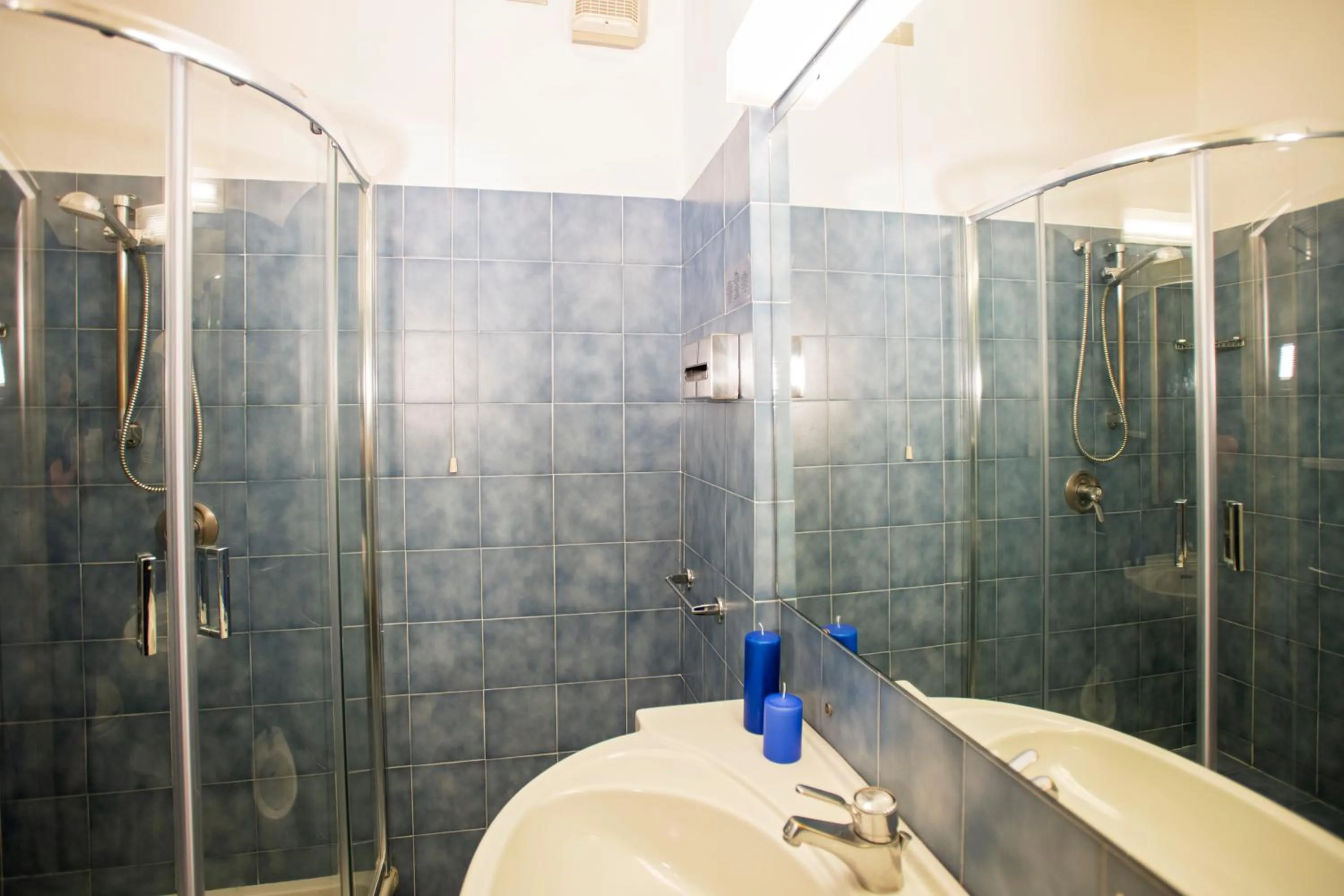 Bathroom in Cav Approdo