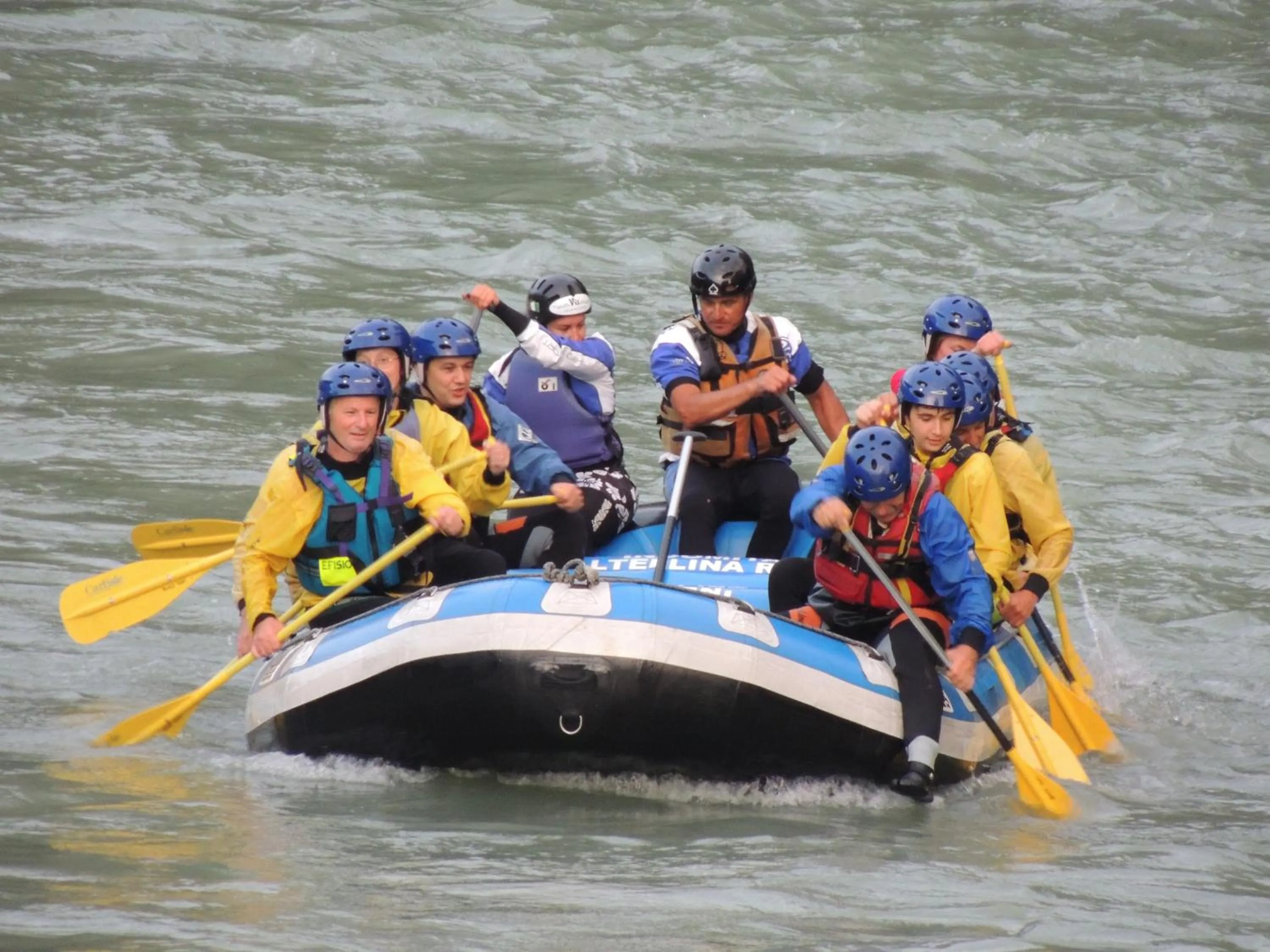 Canoeing in Hotel Campelli